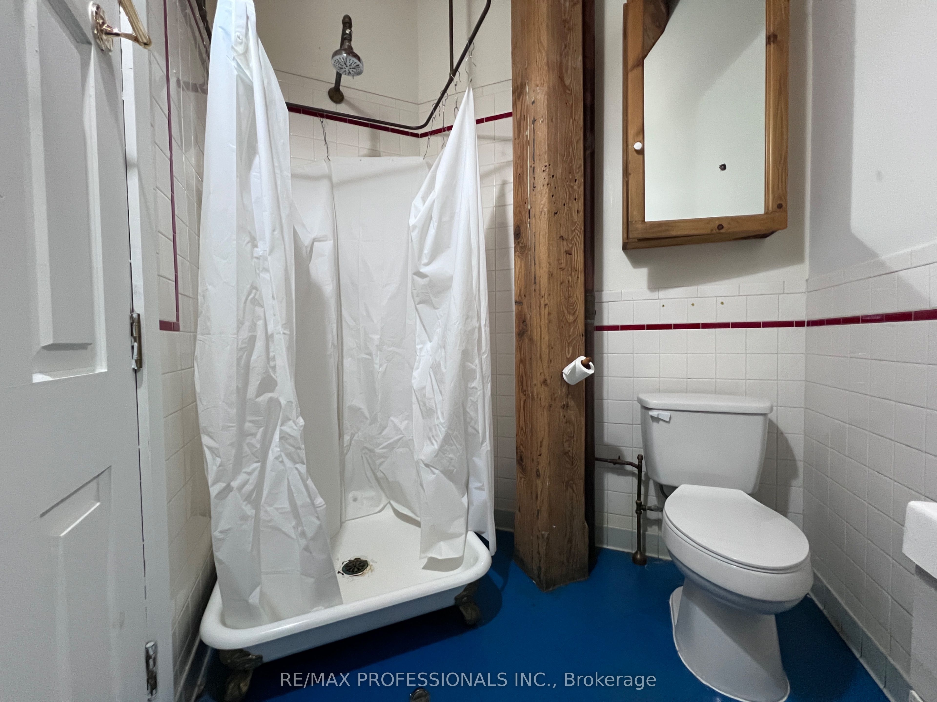 #unit 3 - 290 Shuter Street Property Photo 20