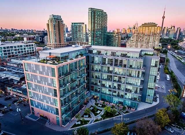#436 - 5 Hanna Avenue Property Photo 22