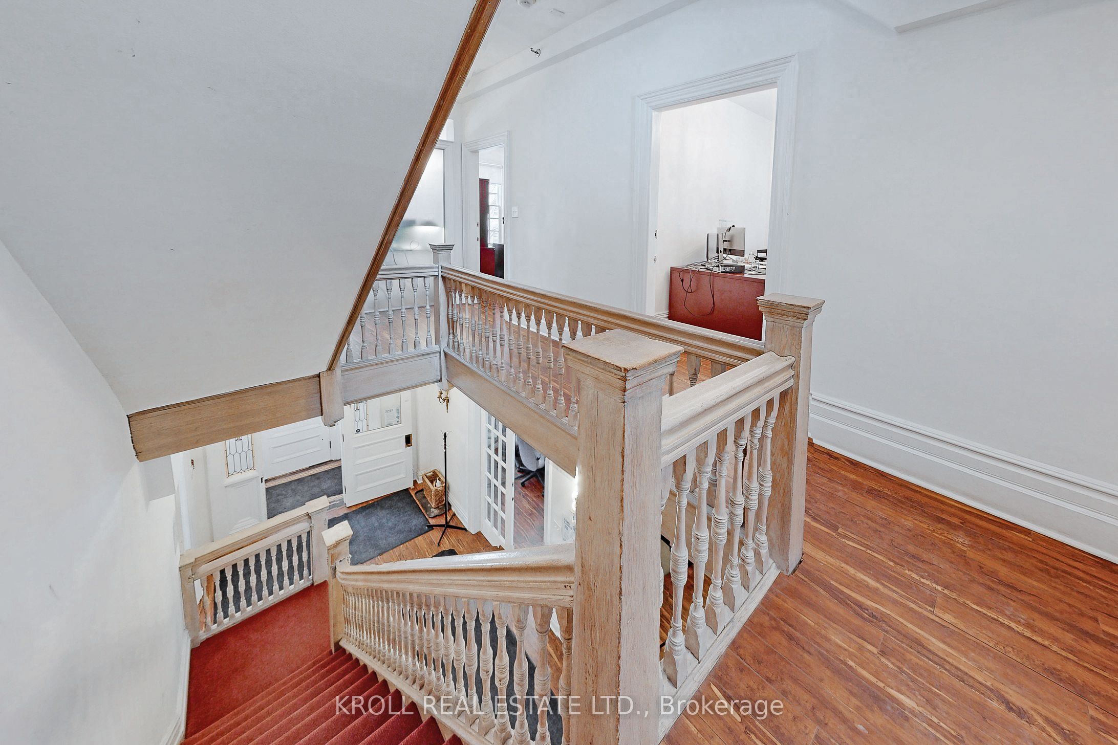 #1 - 17 Isabella Street Property Photo 21