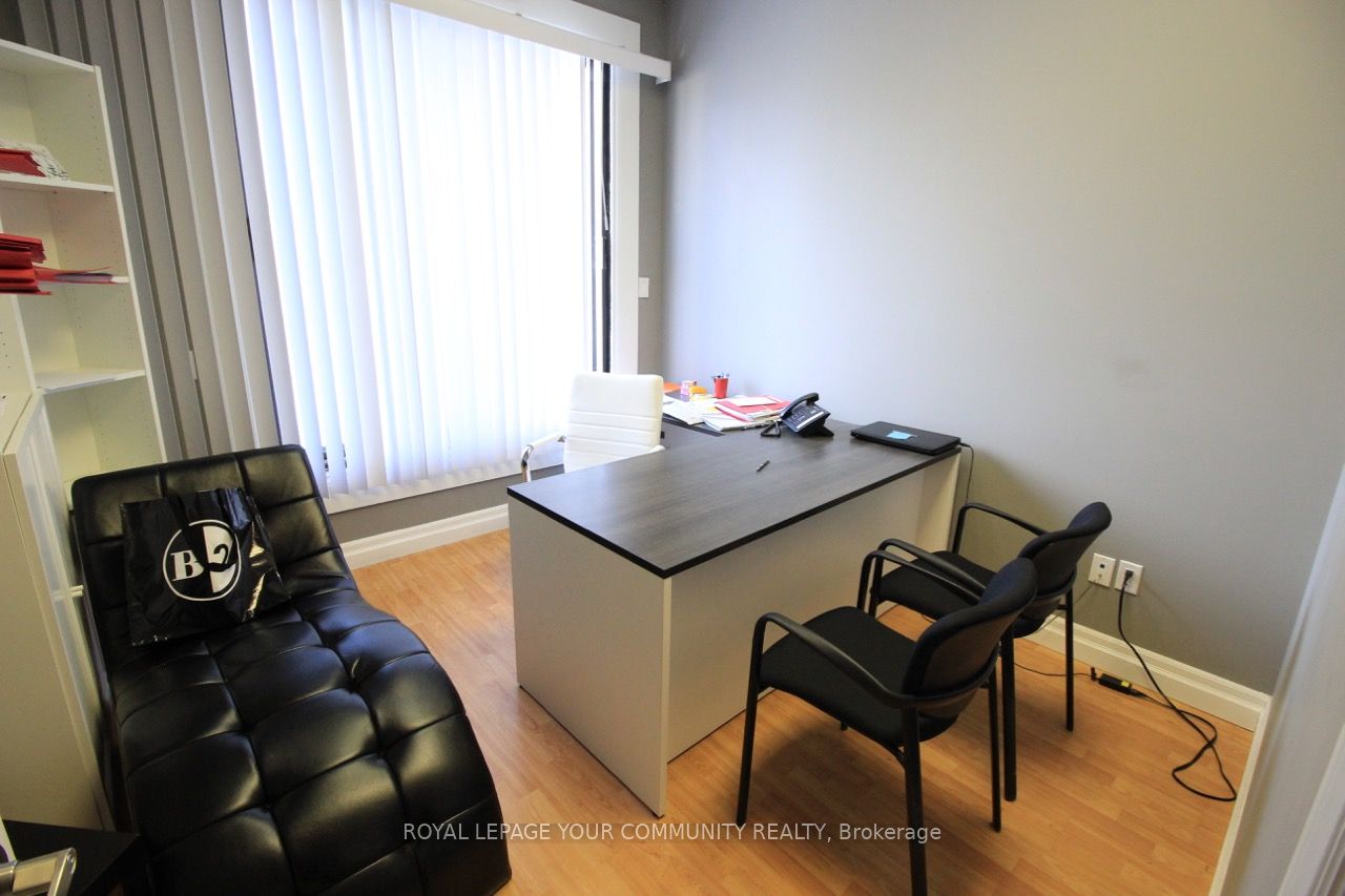 #202 - 81 Sheppard Avenue Property Photo 5