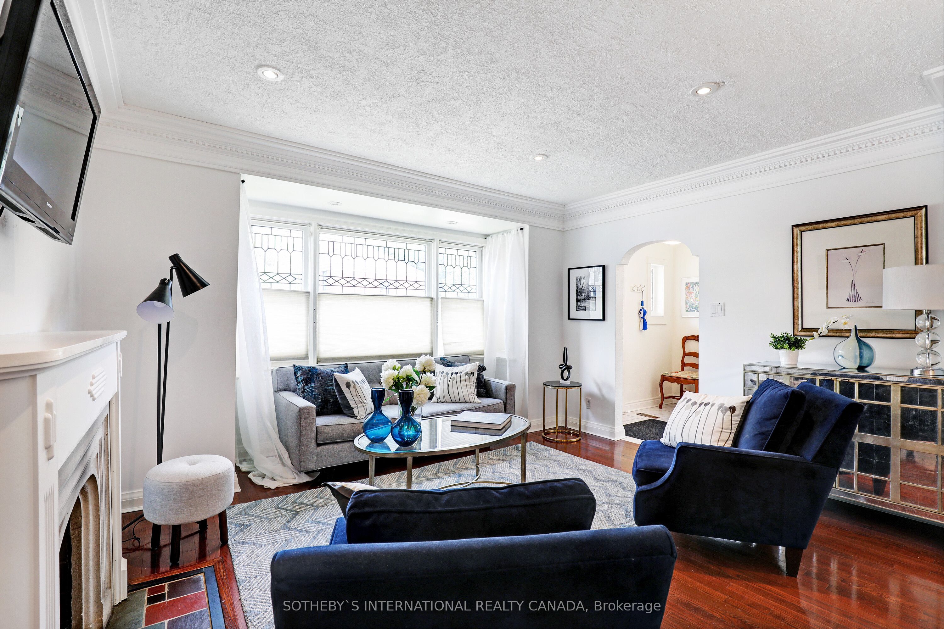 19 Southvale Drive Property Photo 7