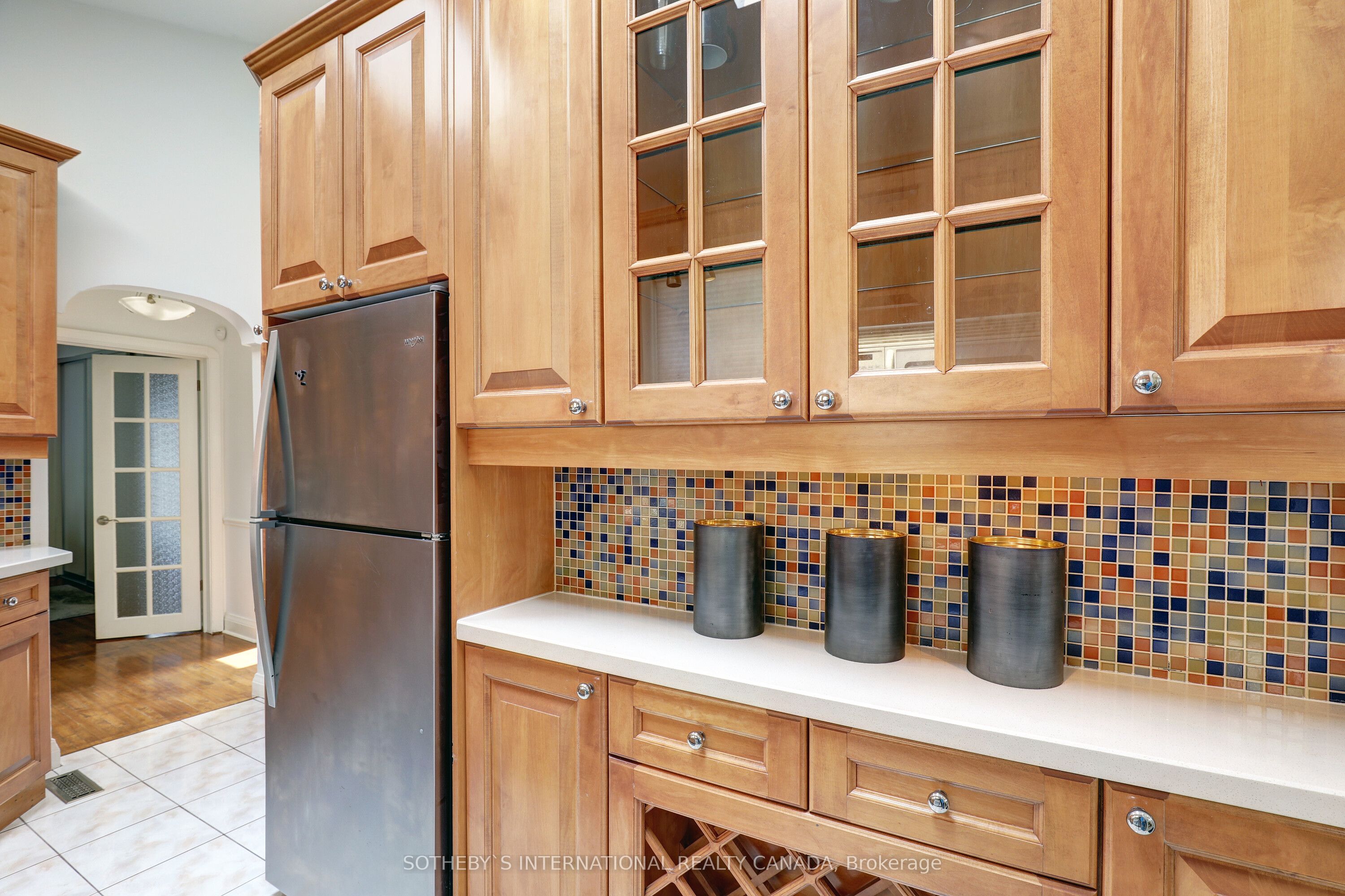 19 Southvale Drive Property Photo 11