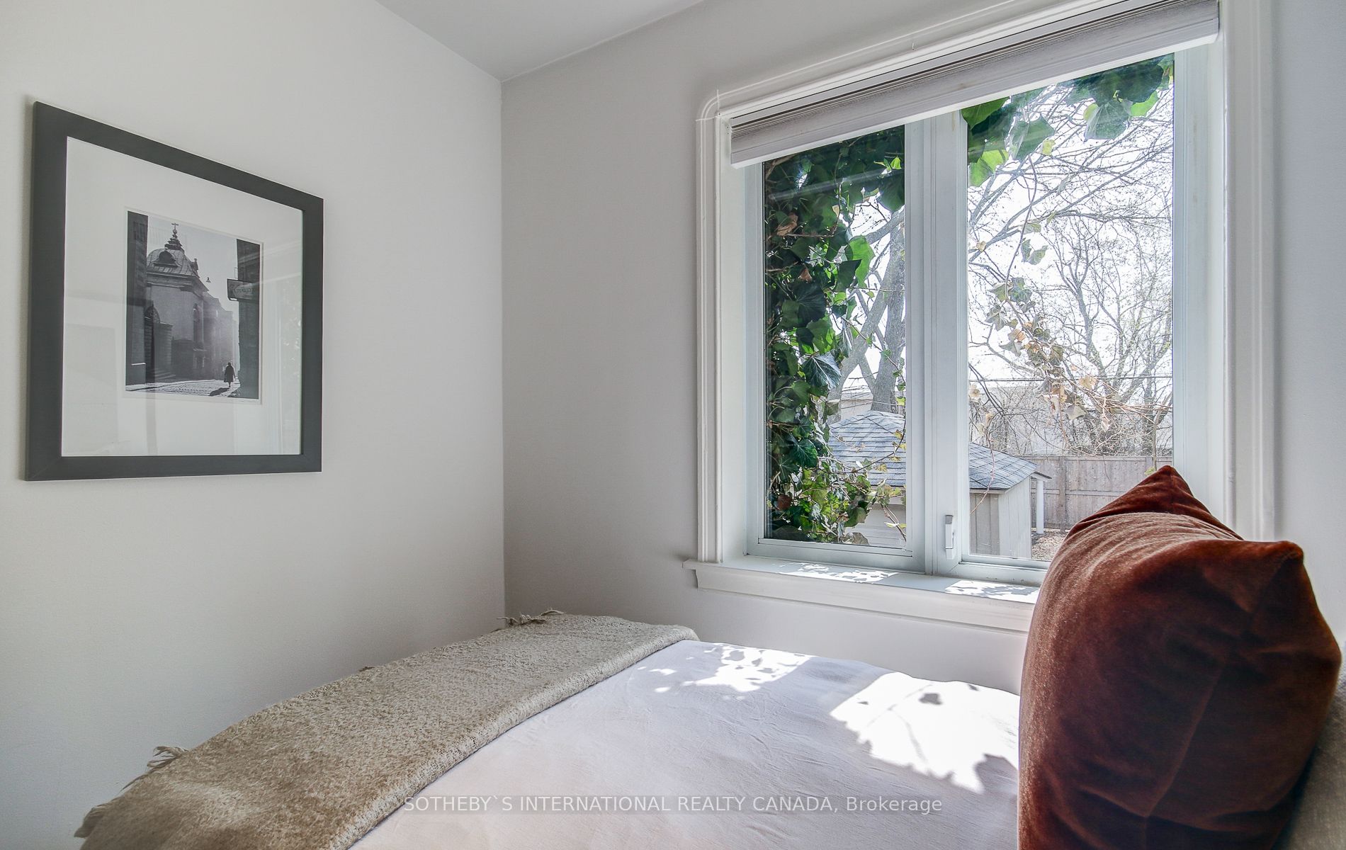 19 Southvale Drive Property Photo 21