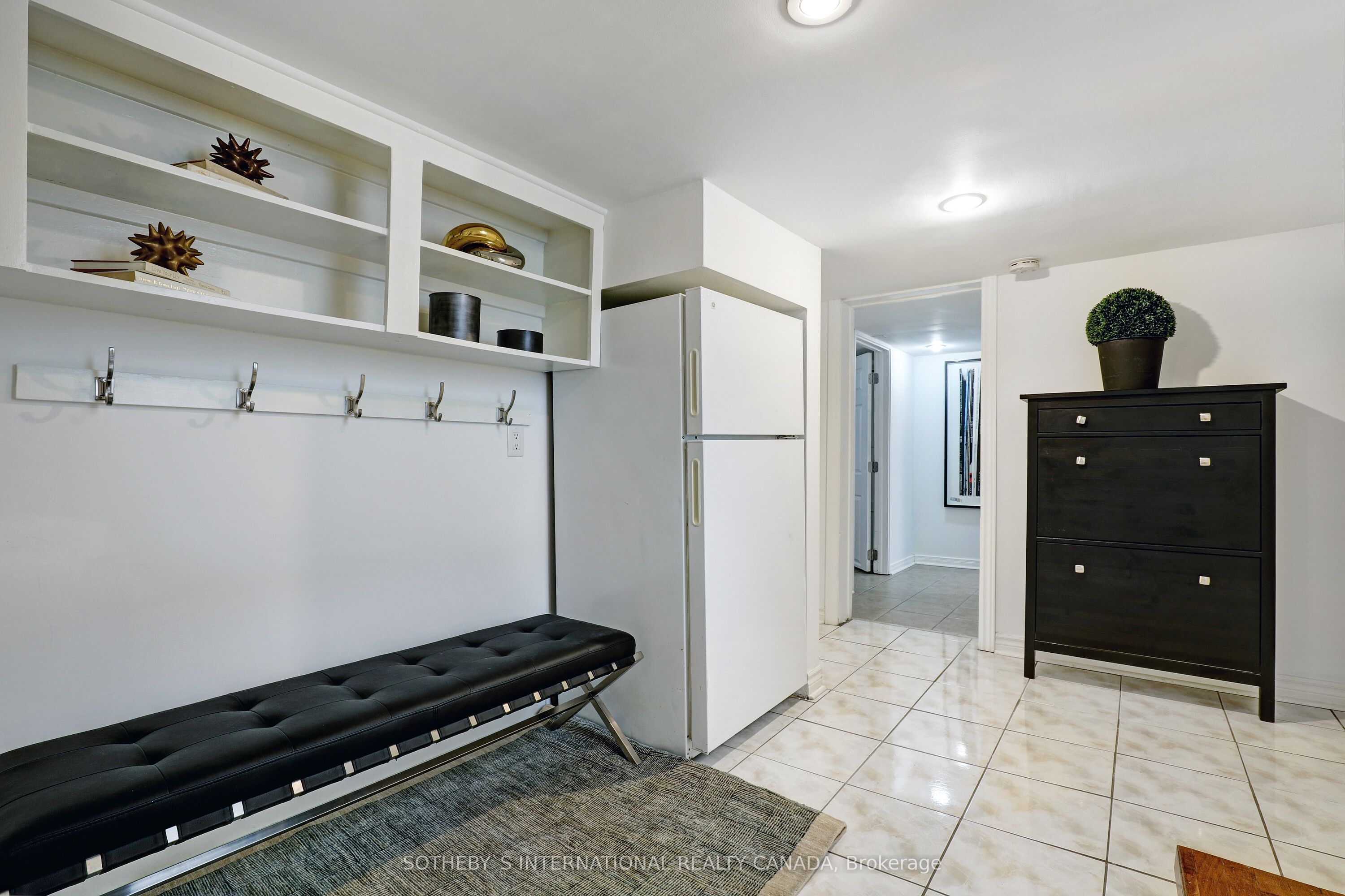 19 Southvale Drive Property Photo 23