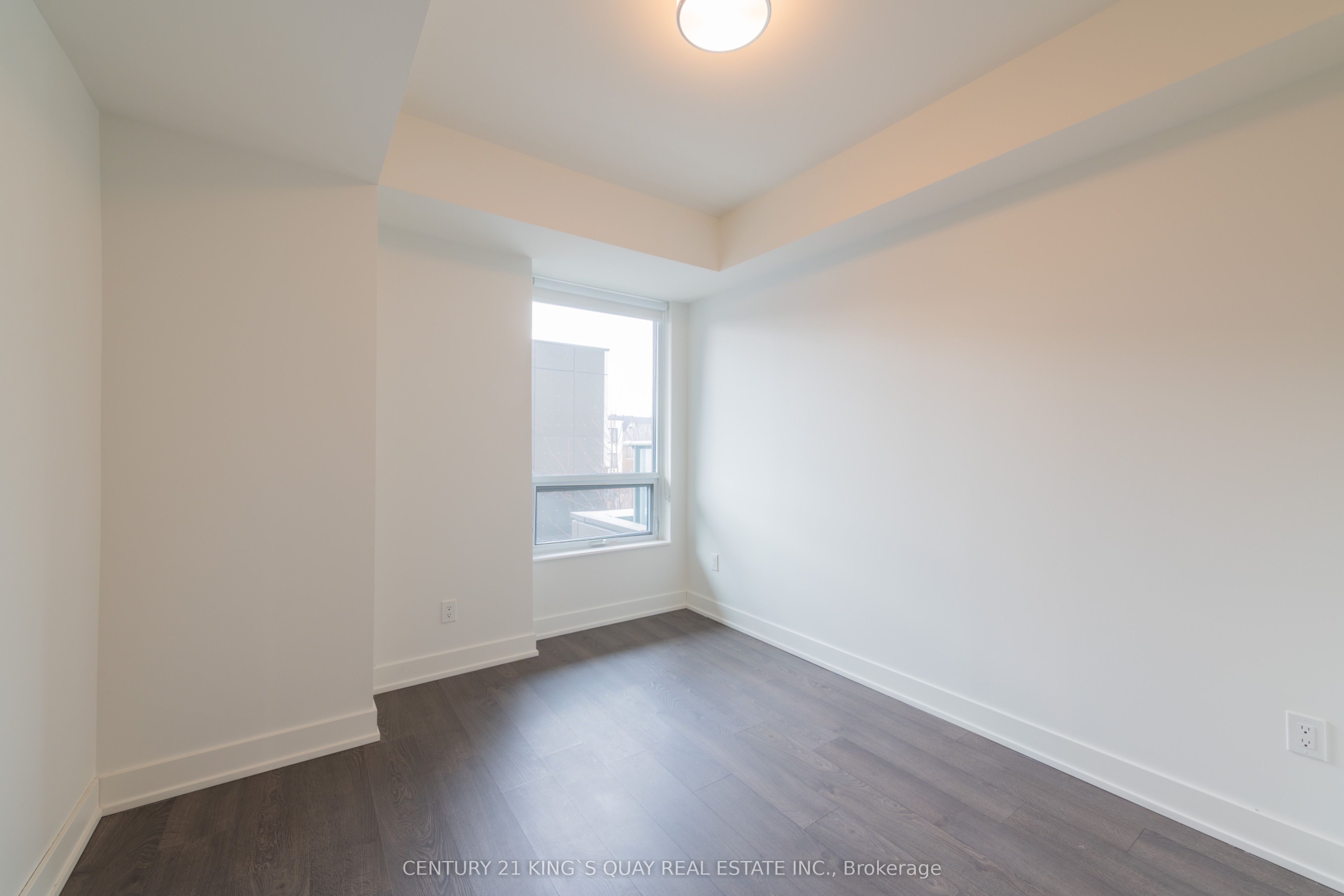 #219 - 80 Vanauley Street Property Photo 8
