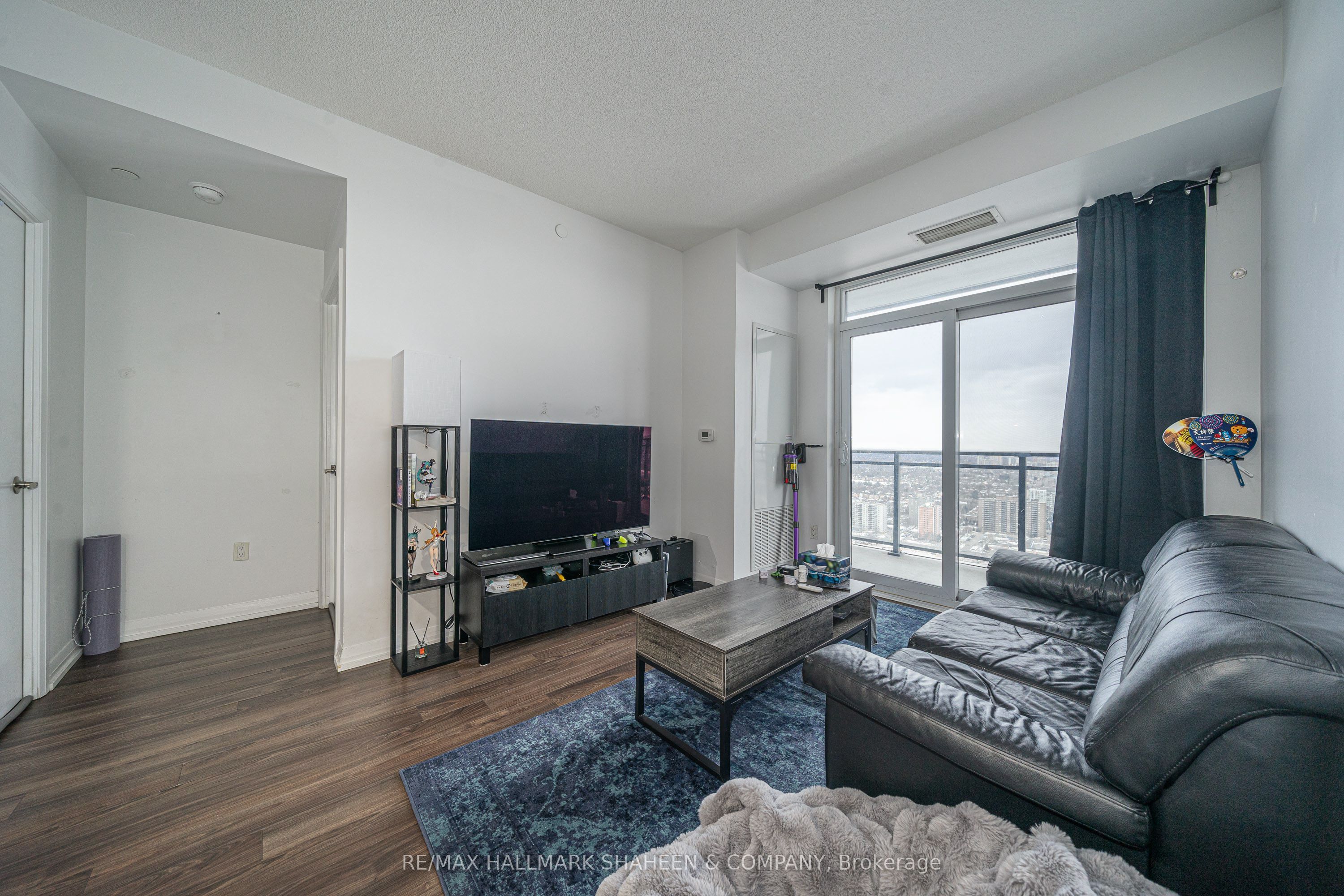#3903 - 55 Ann O'reilly Road Property Photo 8