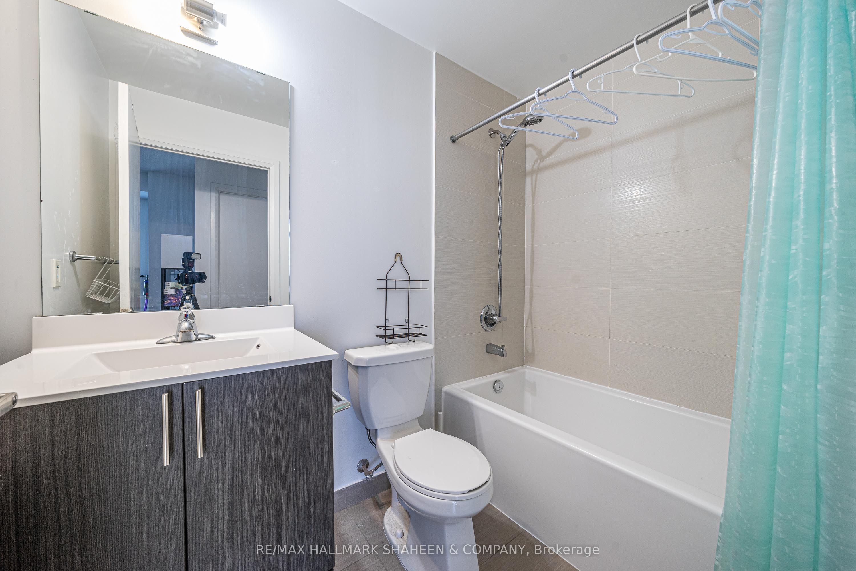 #3903 - 55 Ann O'reilly Road Property Photo 12
