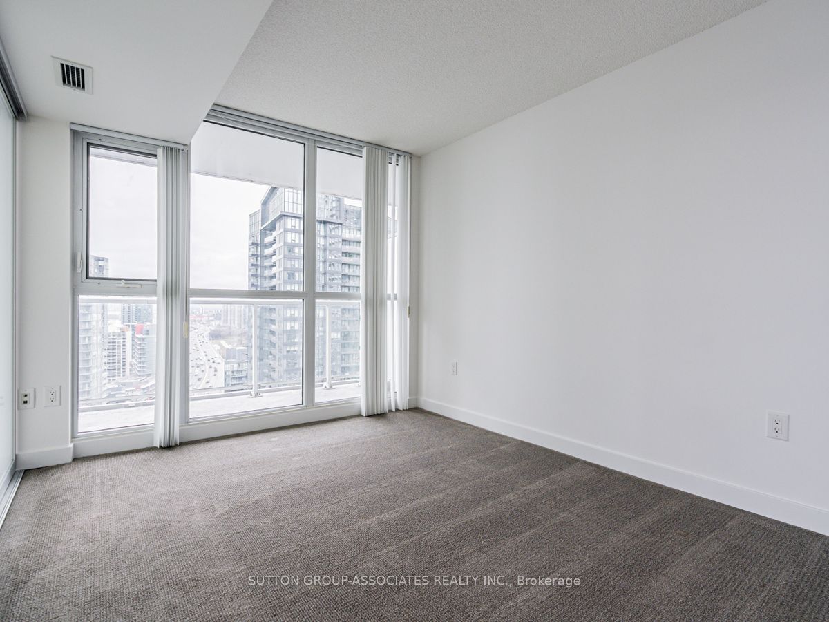 #2808 - 75 Queens Wharf Road Property Photo 9