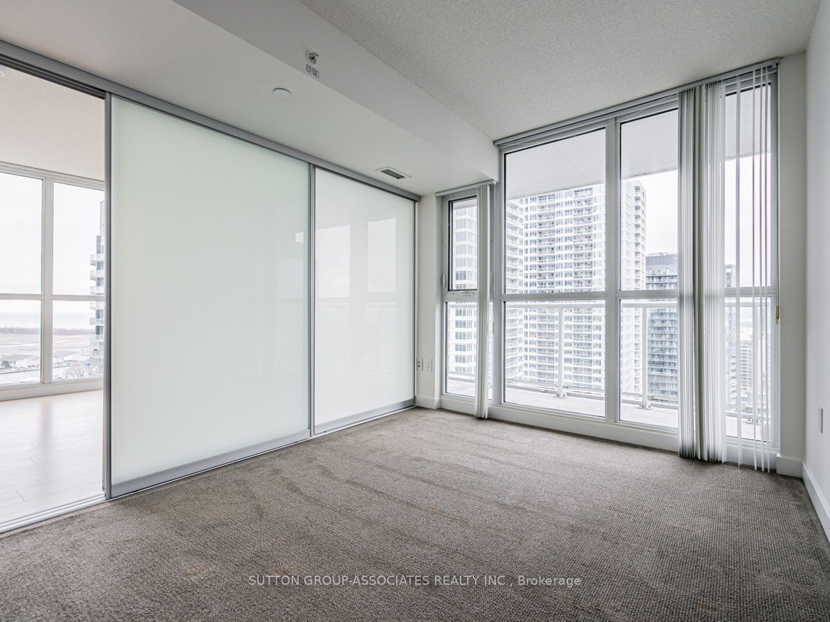 #2808 - 75 Queens Wharf Road Property Photo 10