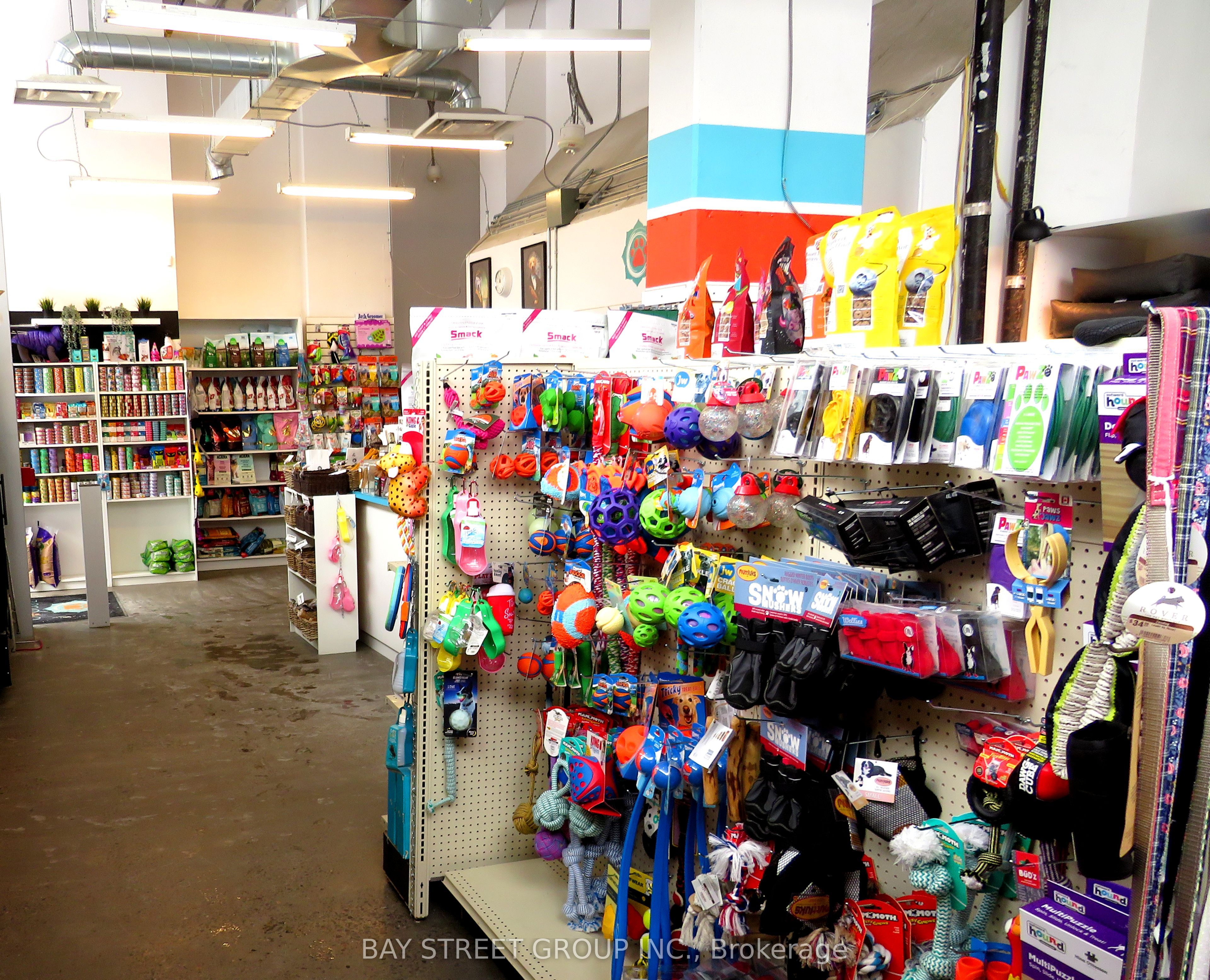 584 Church Street Property Photo 15