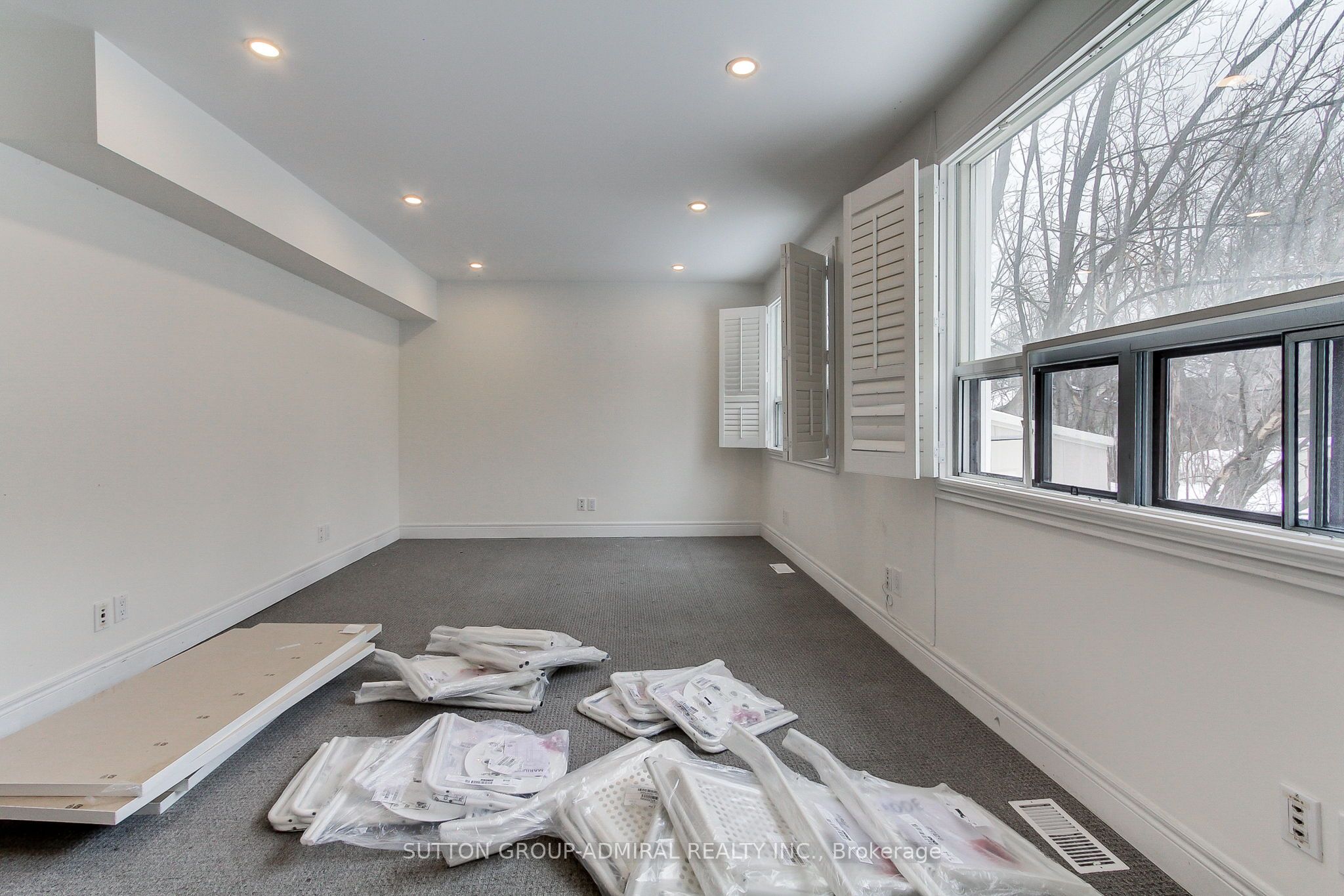 187 Finch Avenue Property Photo 19