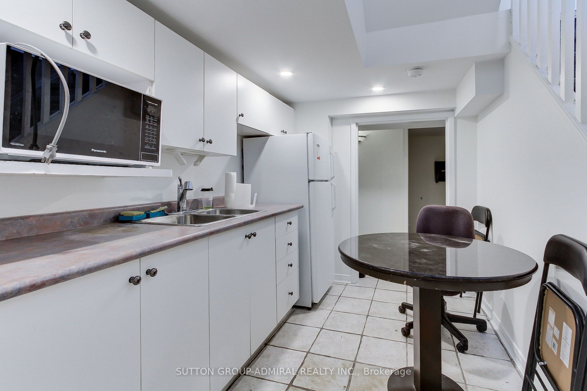 187 Finch Avenue Property Photo 39