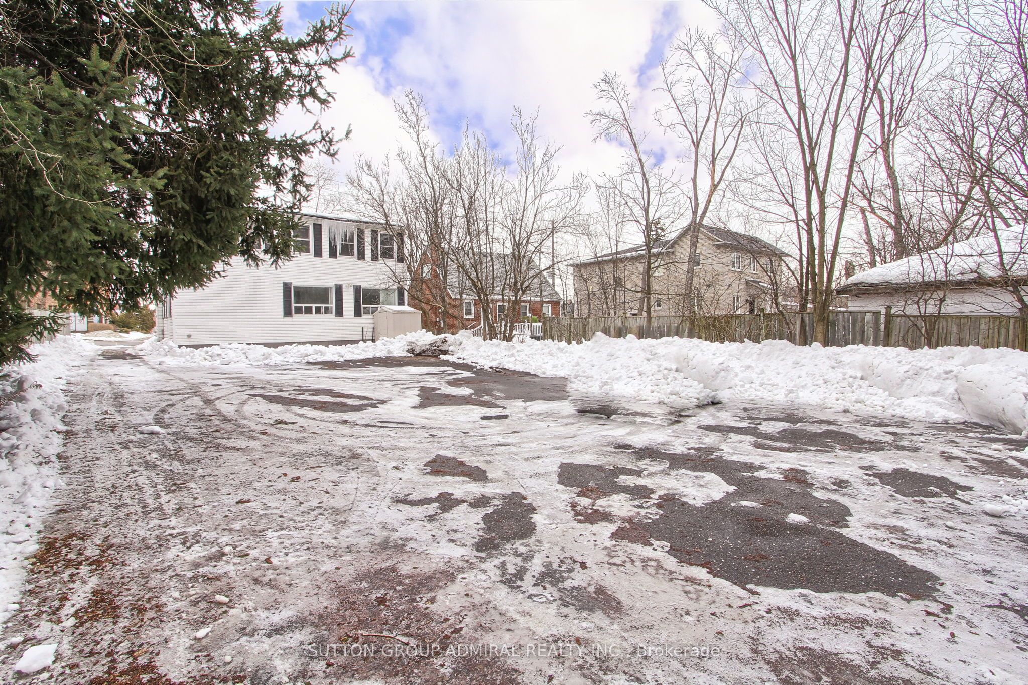 187 Finch Avenue Property Photo 46