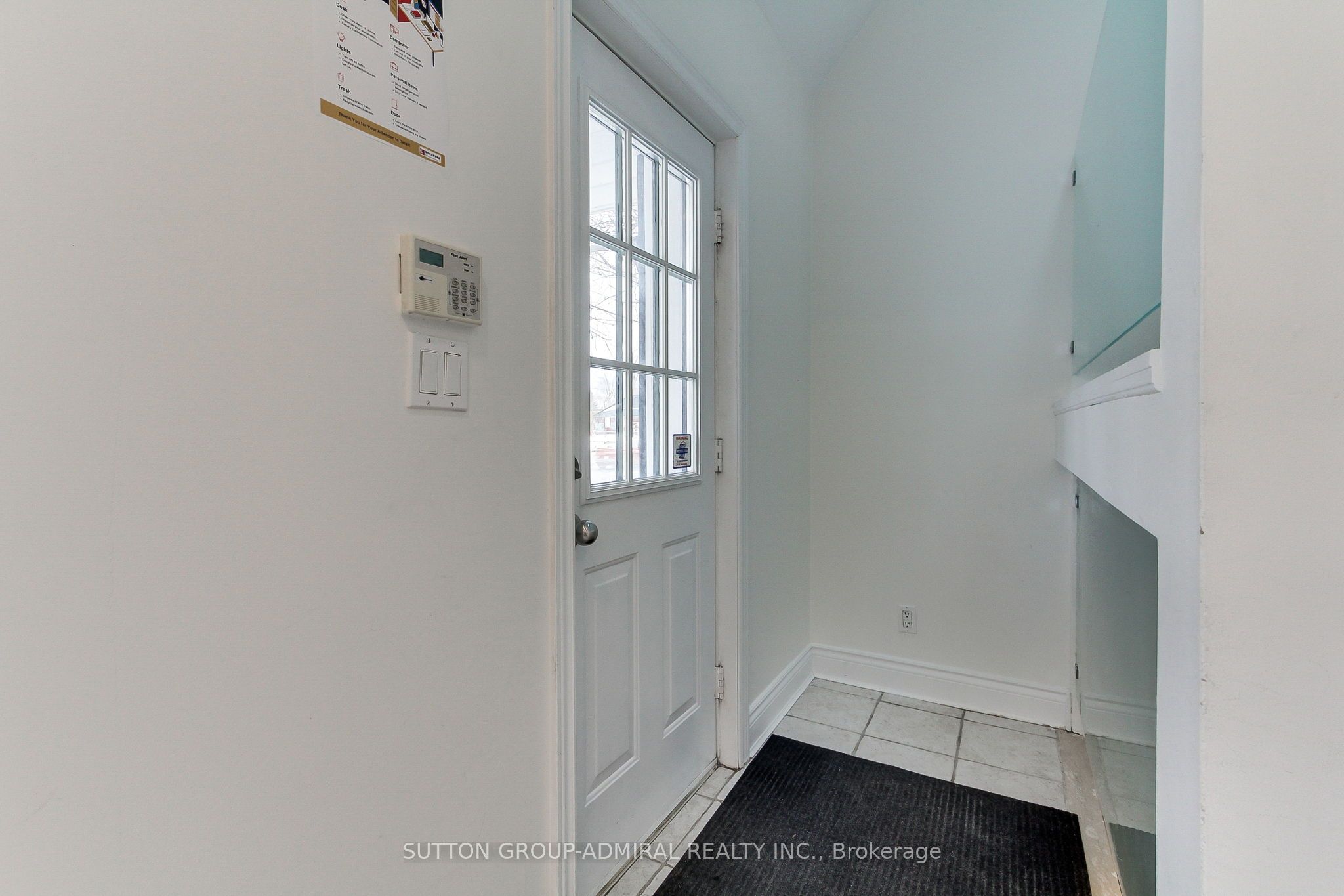 187 Finch Avenue Property Photo 6