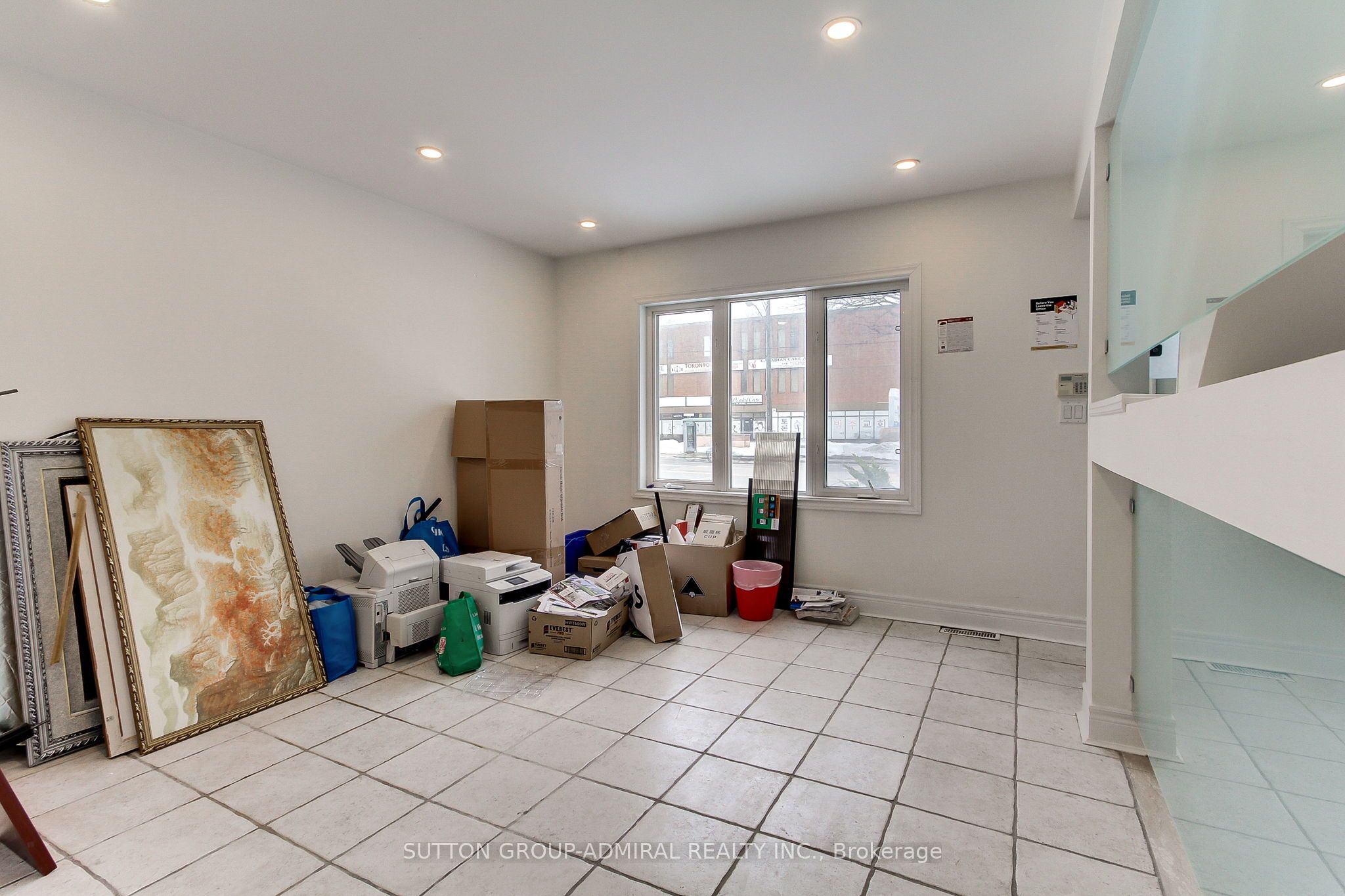 187 Finch Avenue Property Photo 7