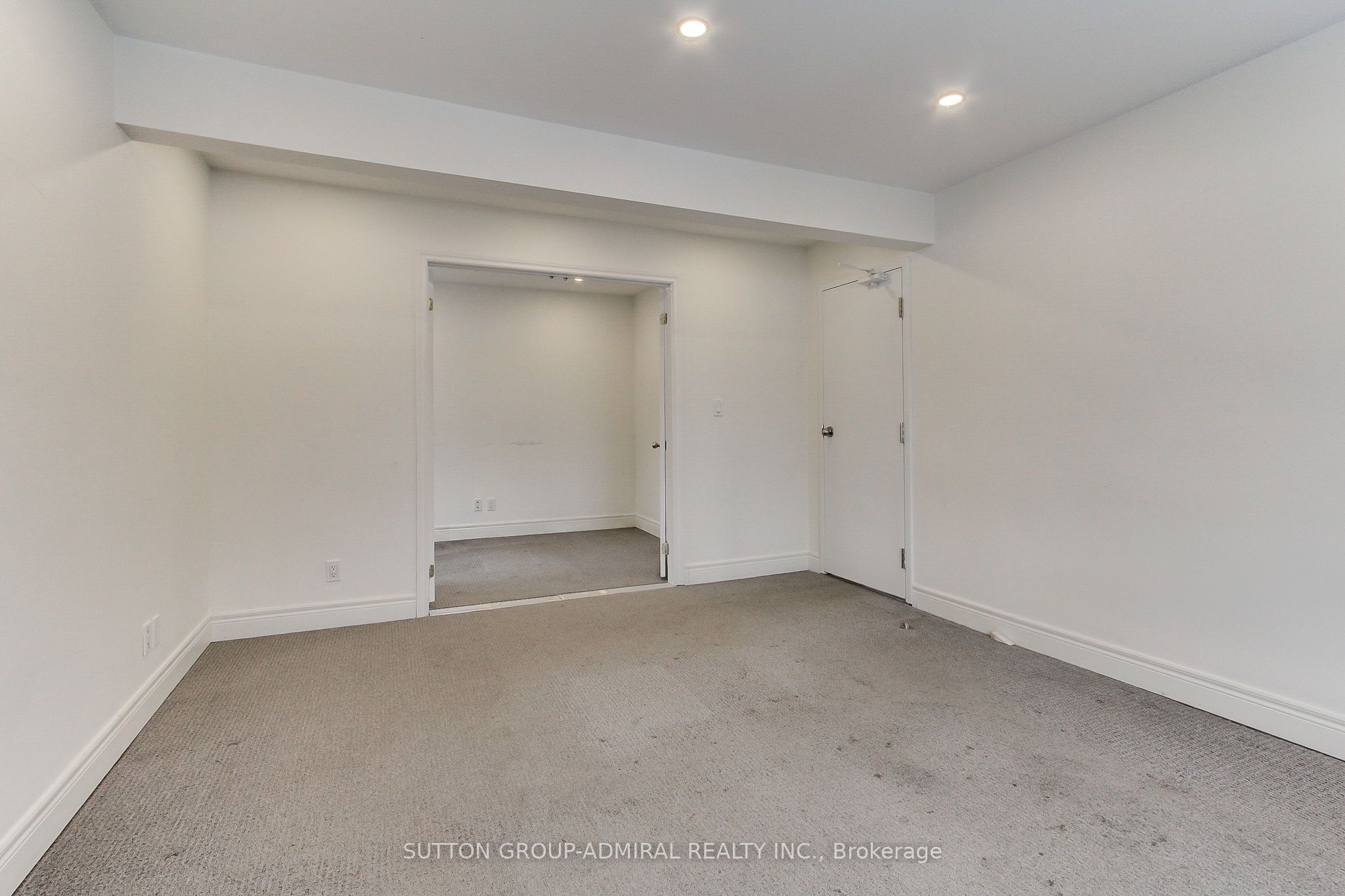 187 Finch Avenue Property Photo 12