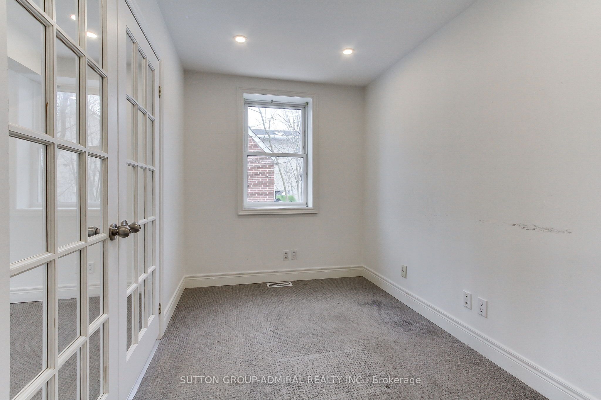 187 Finch Avenue Property Photo 15
