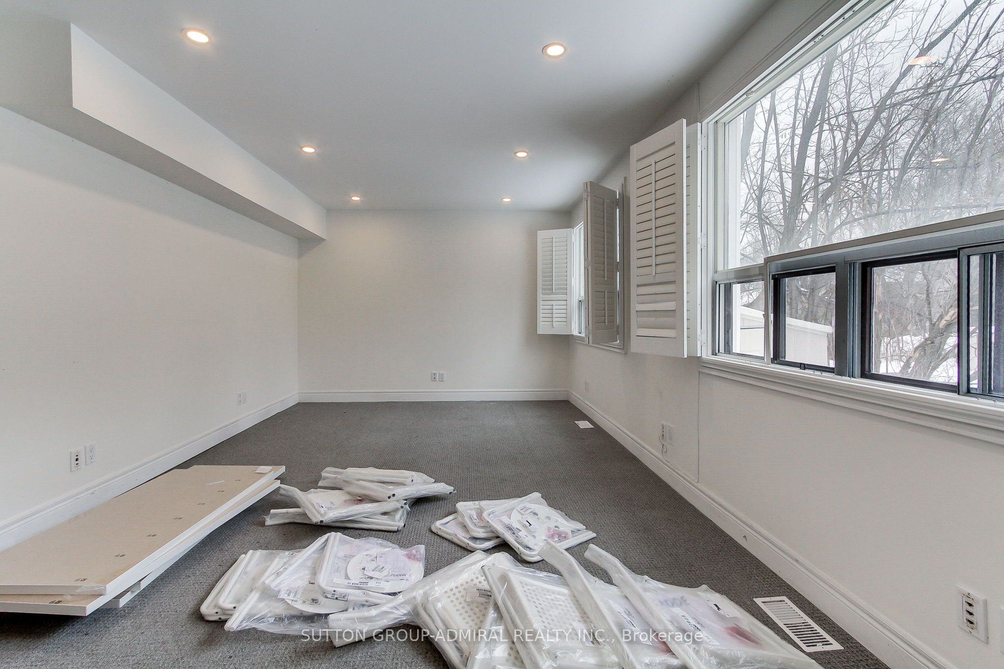 187 Finch Avenue Property Photo 19