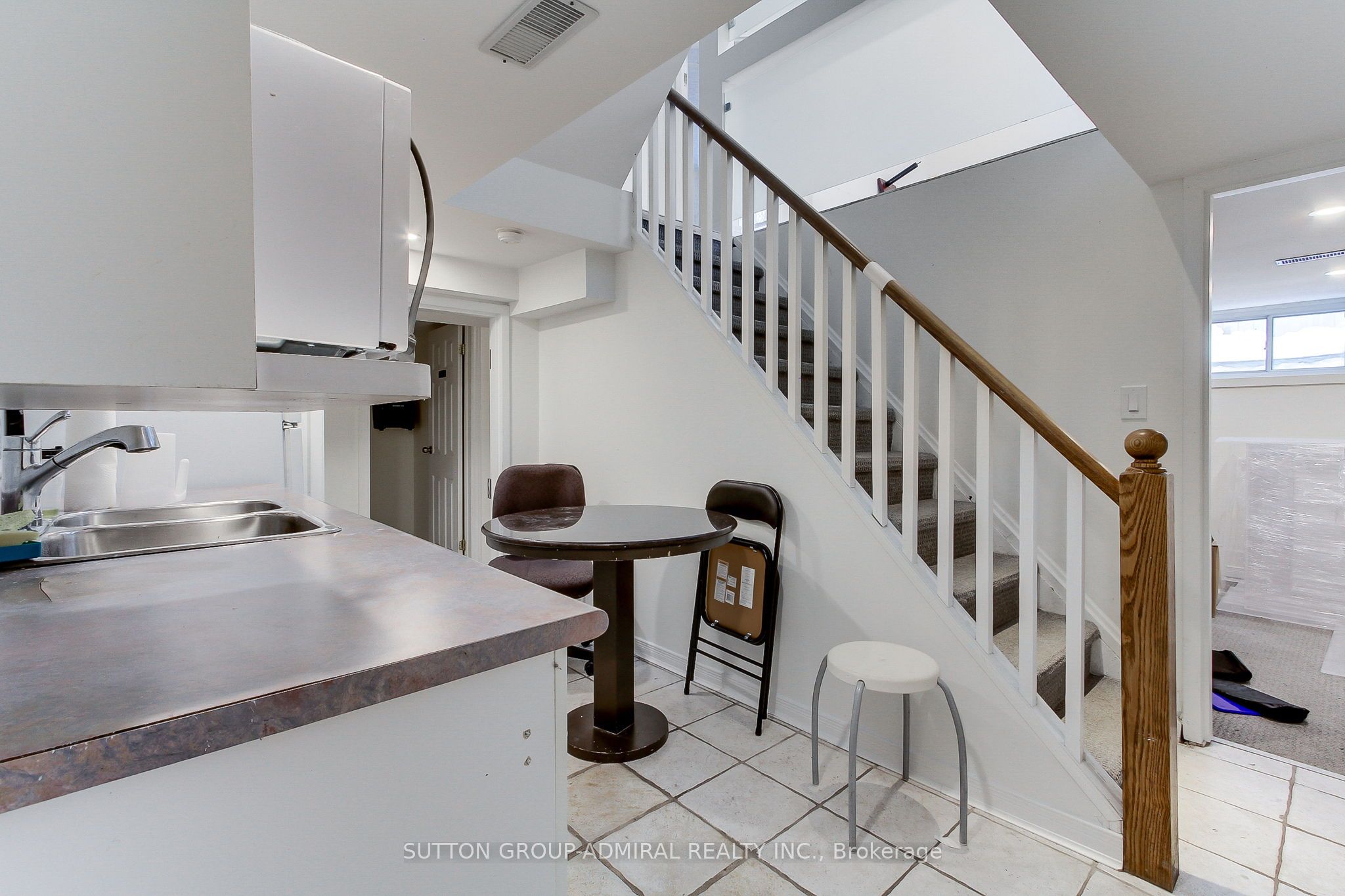 187 Finch Avenue Property Photo 38