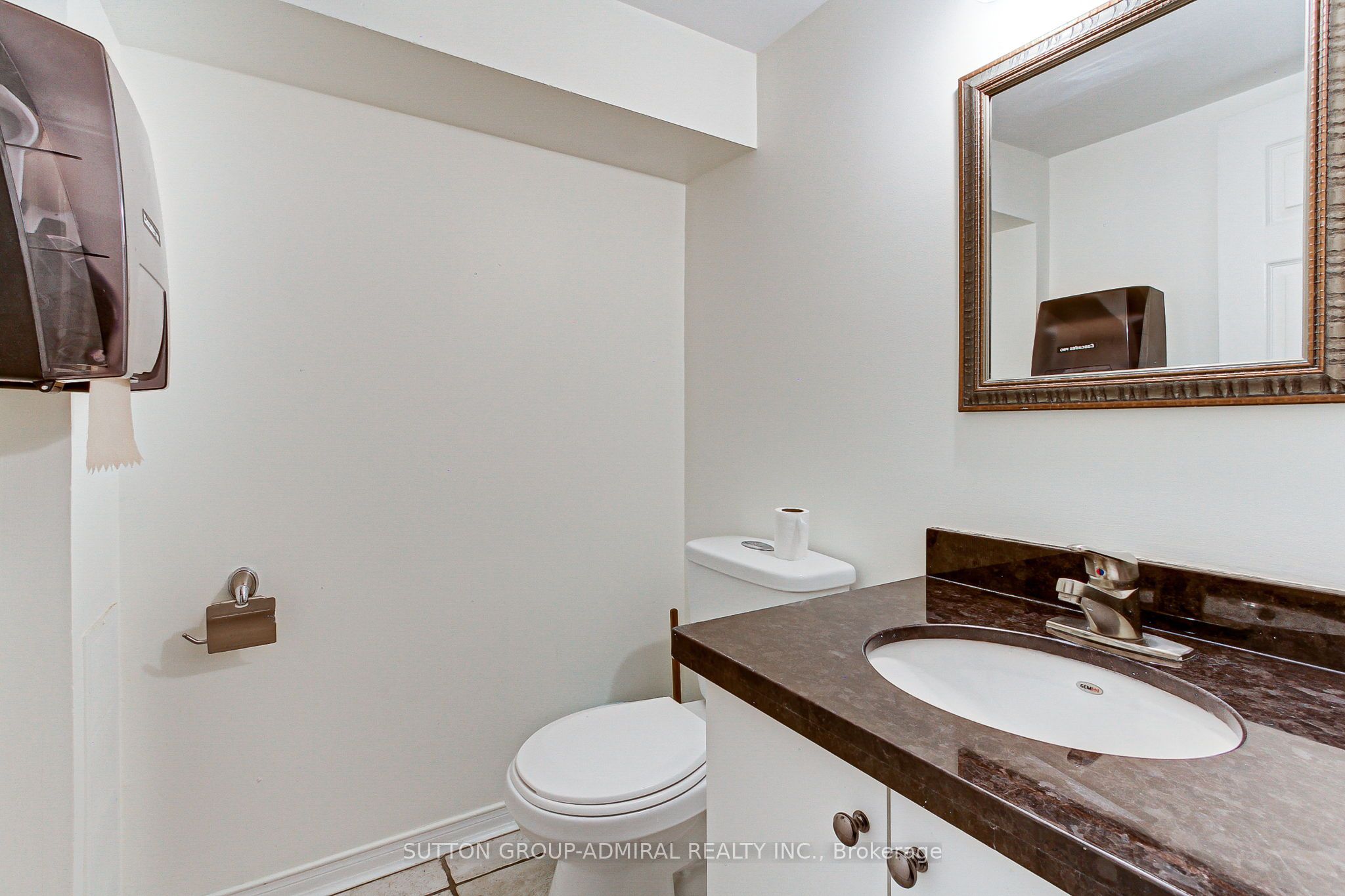 187 Finch Avenue Property Photo 44