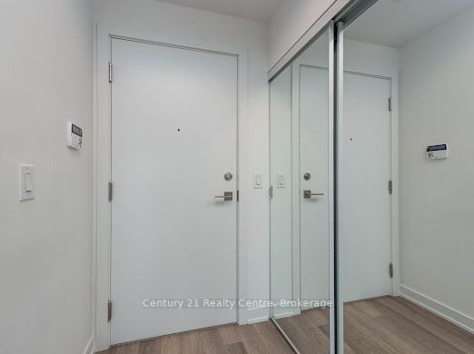 #1402 - 1603 Eglington Avenue Property Photo 8