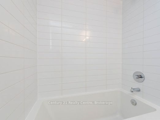 #1402 - 1603 Eglington Avenue Property Photo 14
