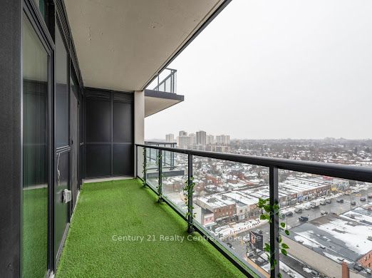 #1402 - 1603 Eglington Avenue Property Photo 18