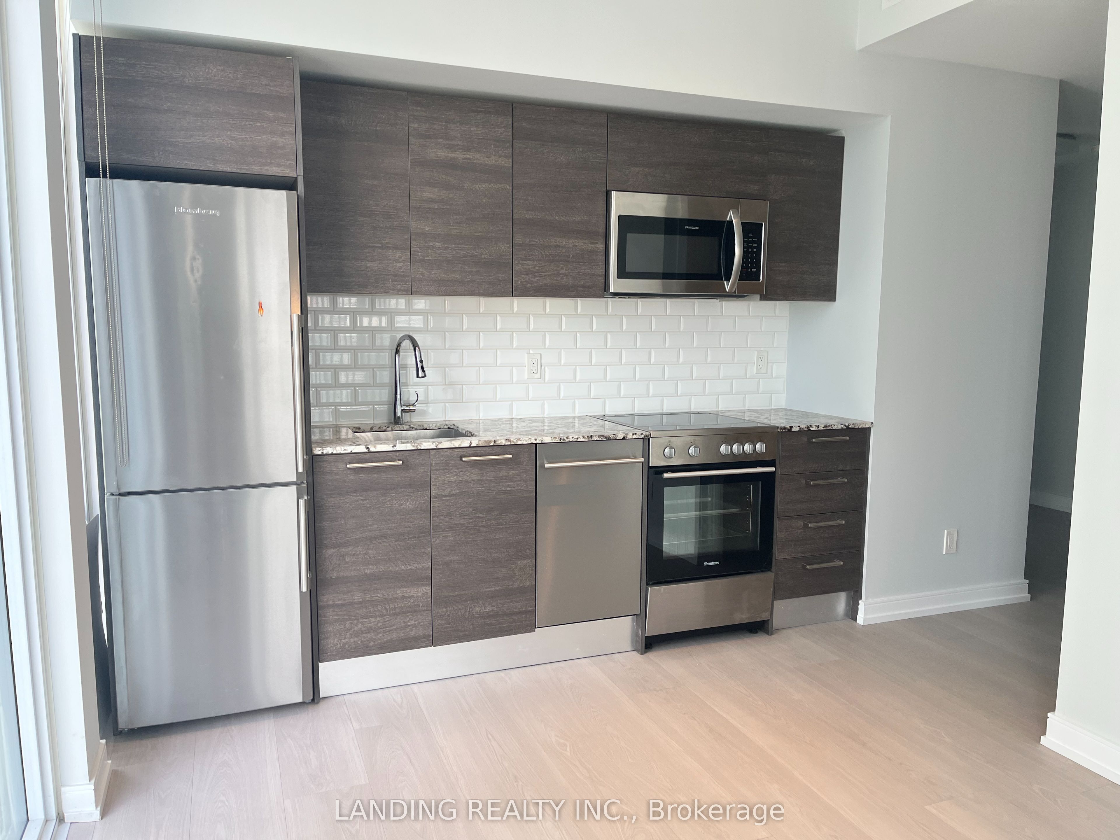 #2407 - 28 Wellesley Street Property Photo 1
