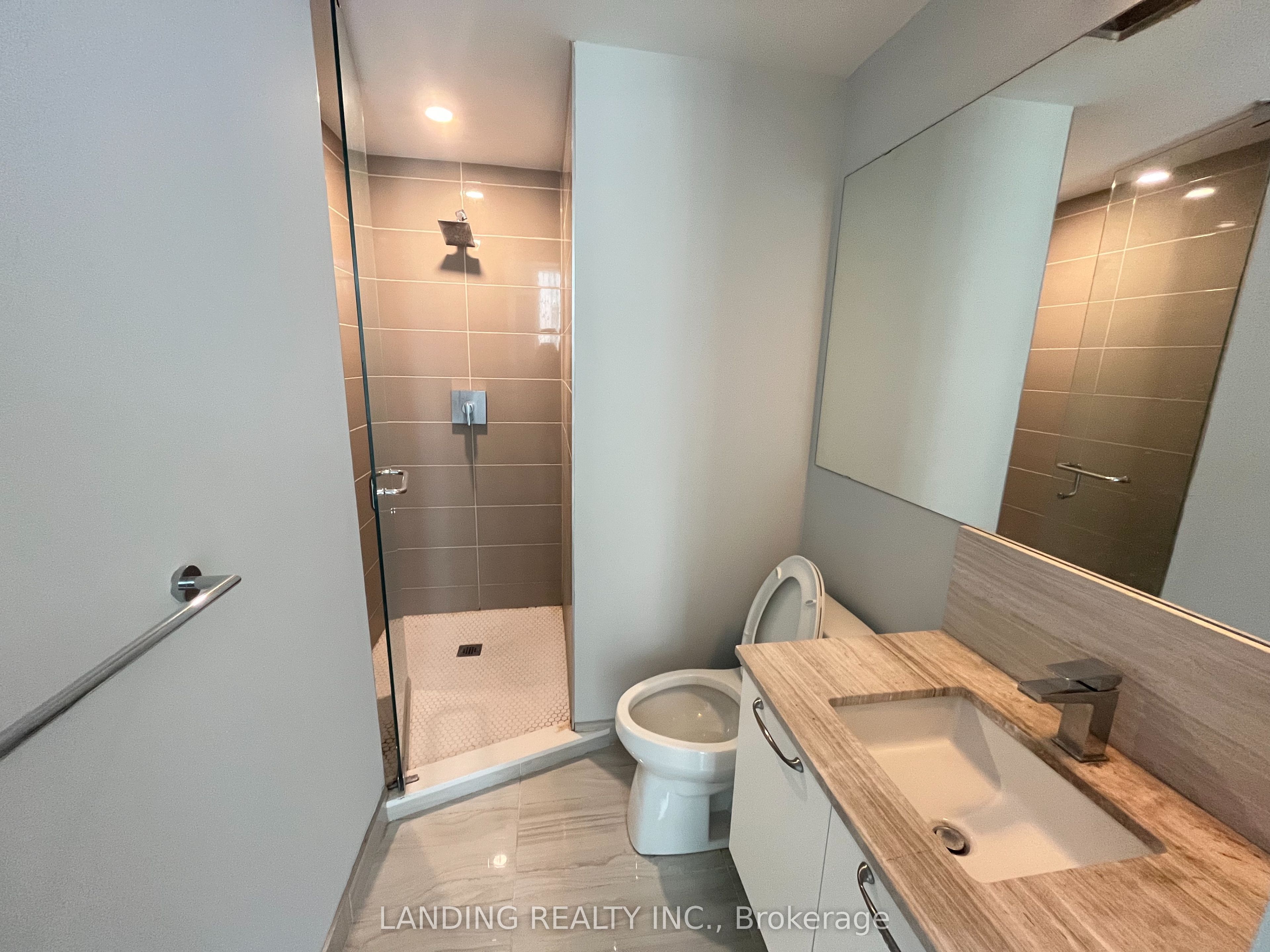 #2407 - 28 Wellesley Street Property Photo 4