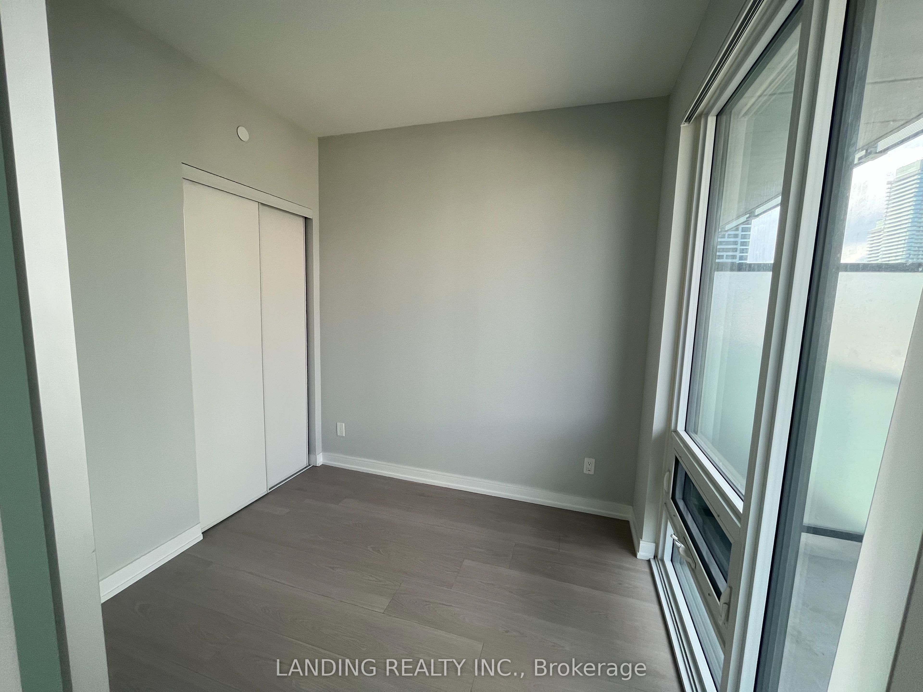 #2407 - 28 Wellesley Street Property Photo 7