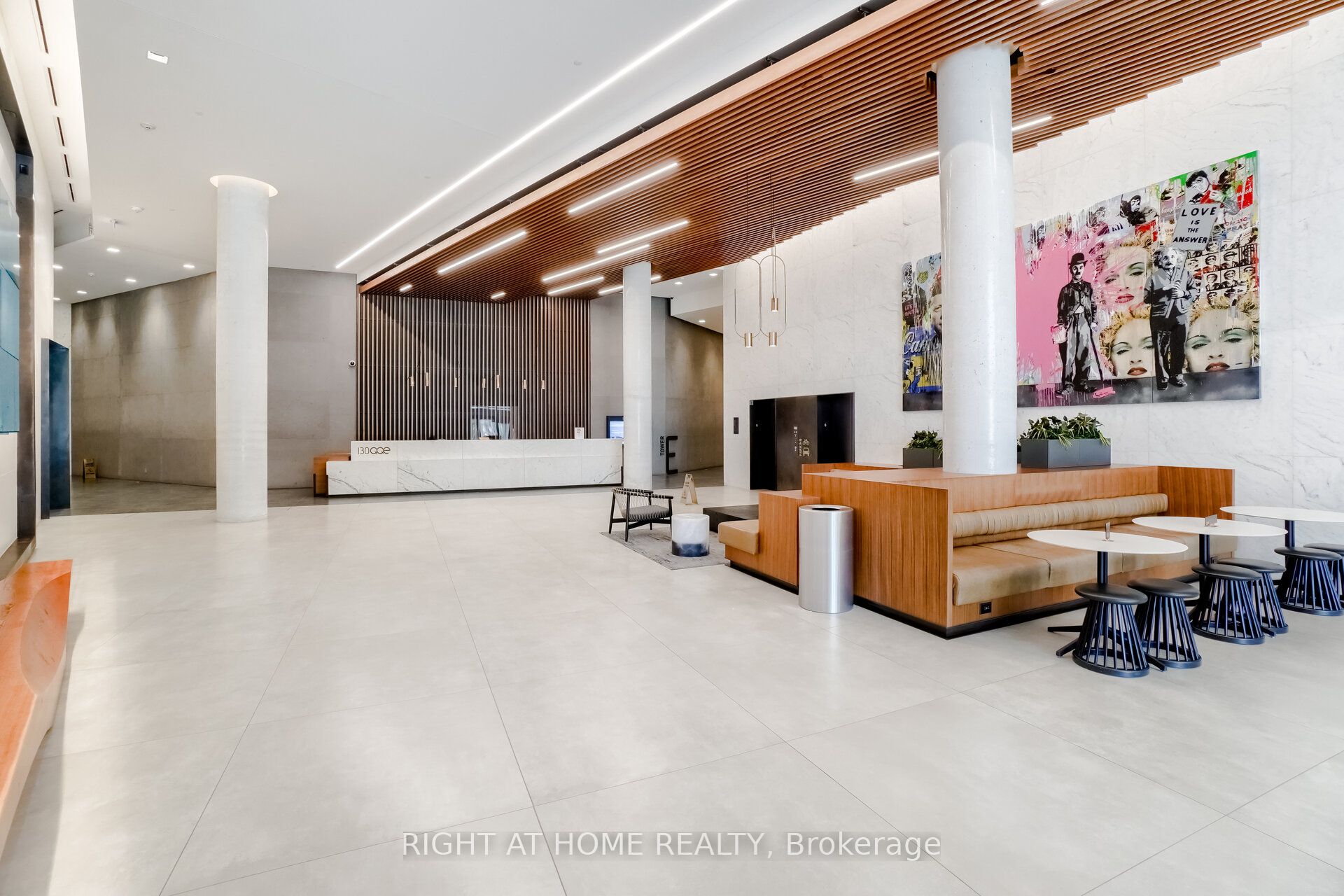 #922 - 130 Queens Quay Property Photo 5