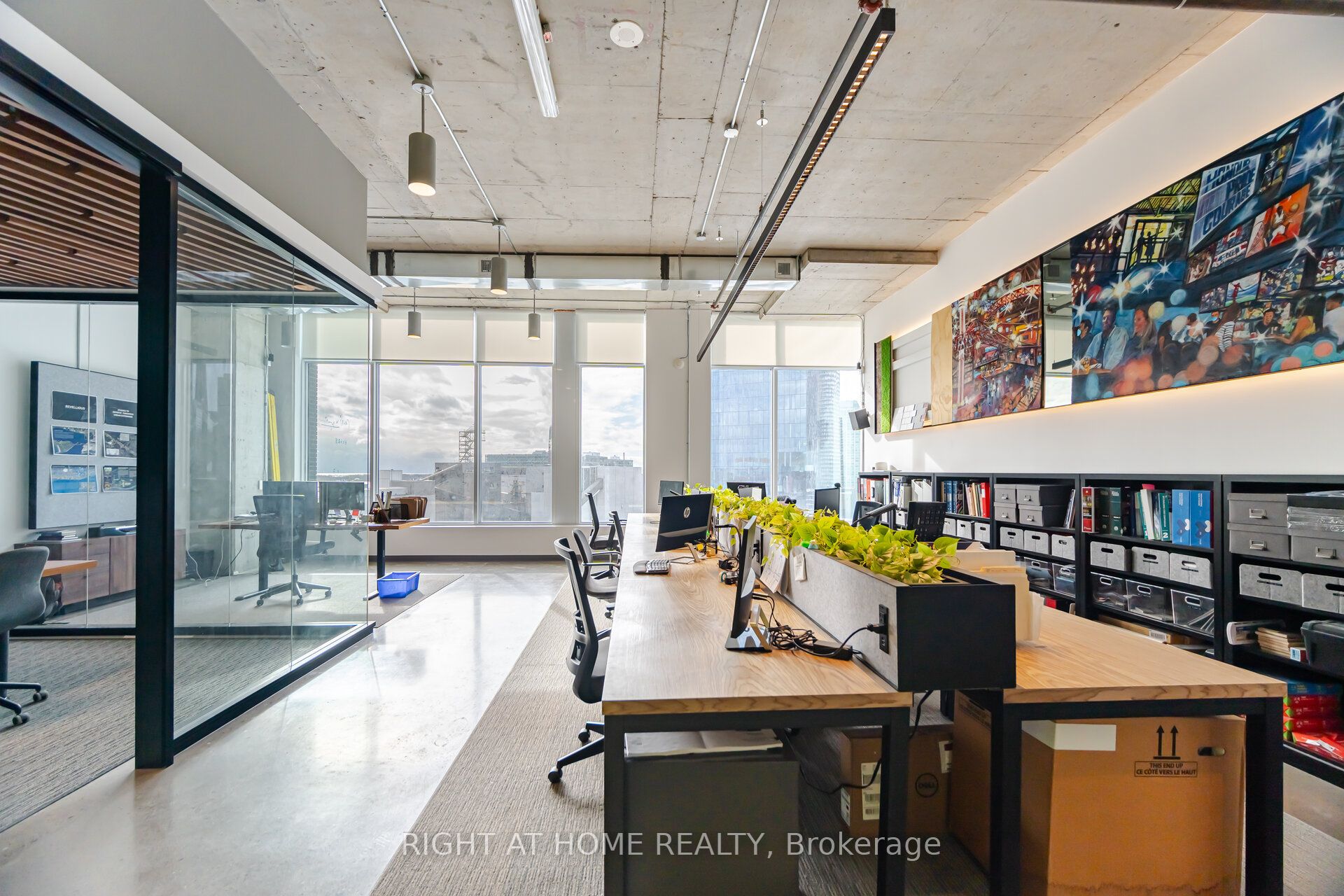 #922 - 130 Queens Quay Property Photo 12