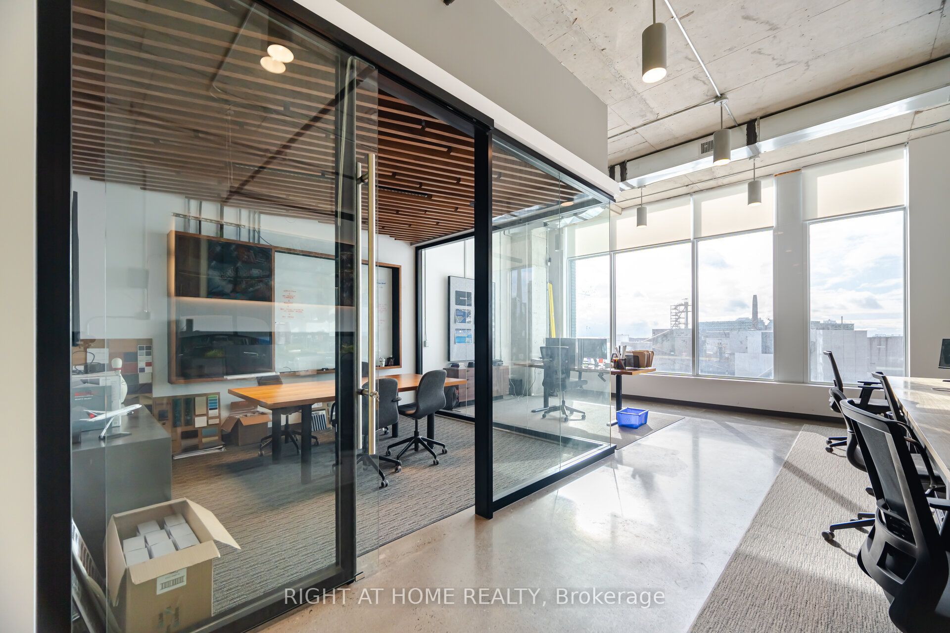 #922 - 130 Queens Quay Property Photo 16
