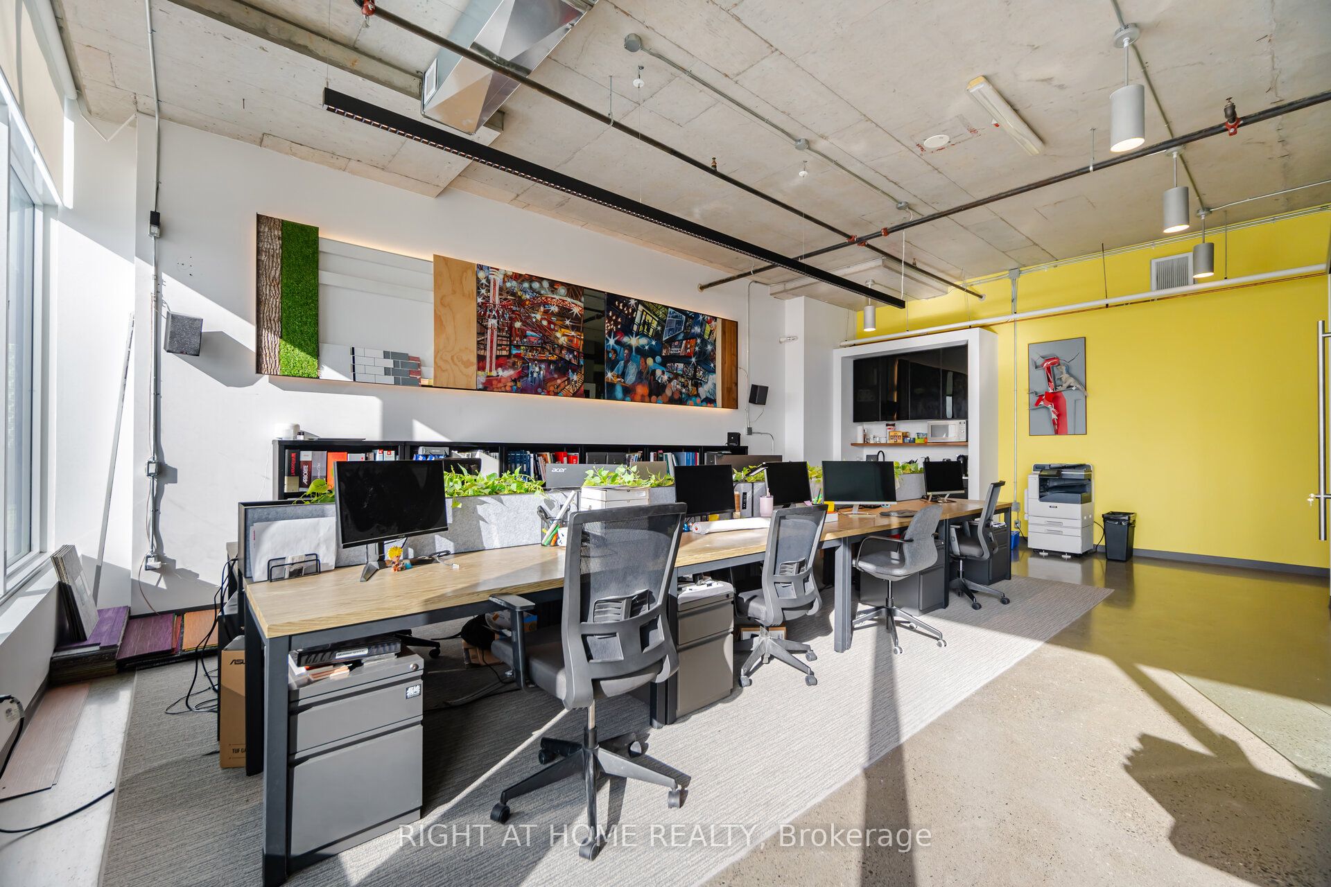 #922 - 130 Queens Quay Property Photo 20