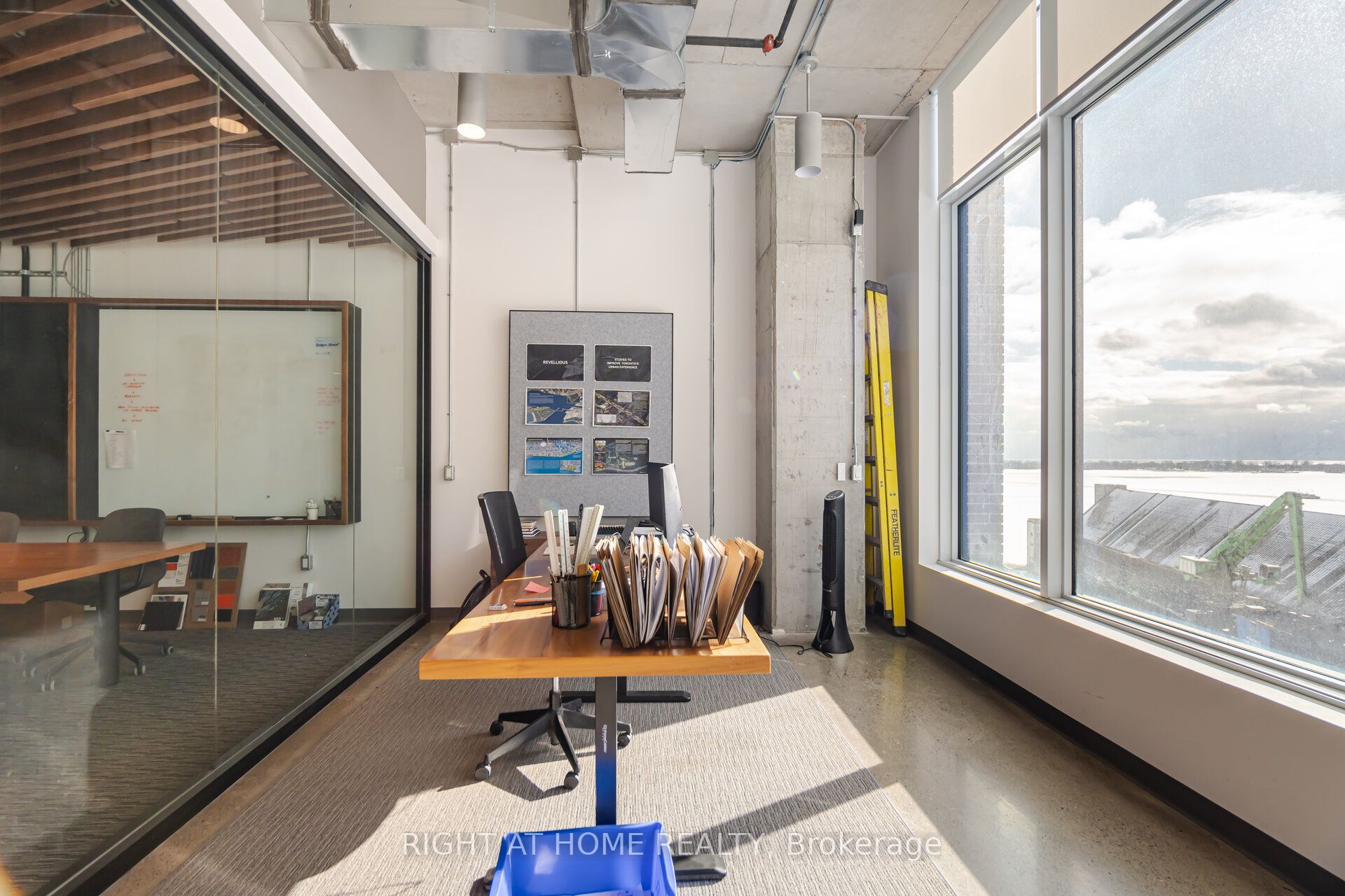 #922 - 130 Queens Quay Property Photo 23