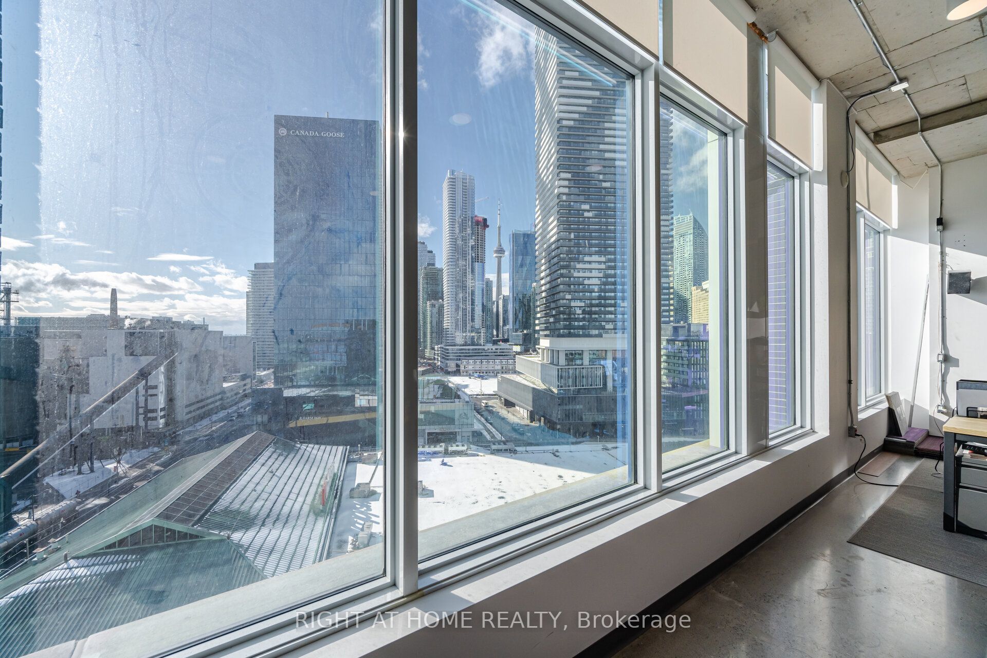 #922 - 130 Queens Quay Property Photo 28