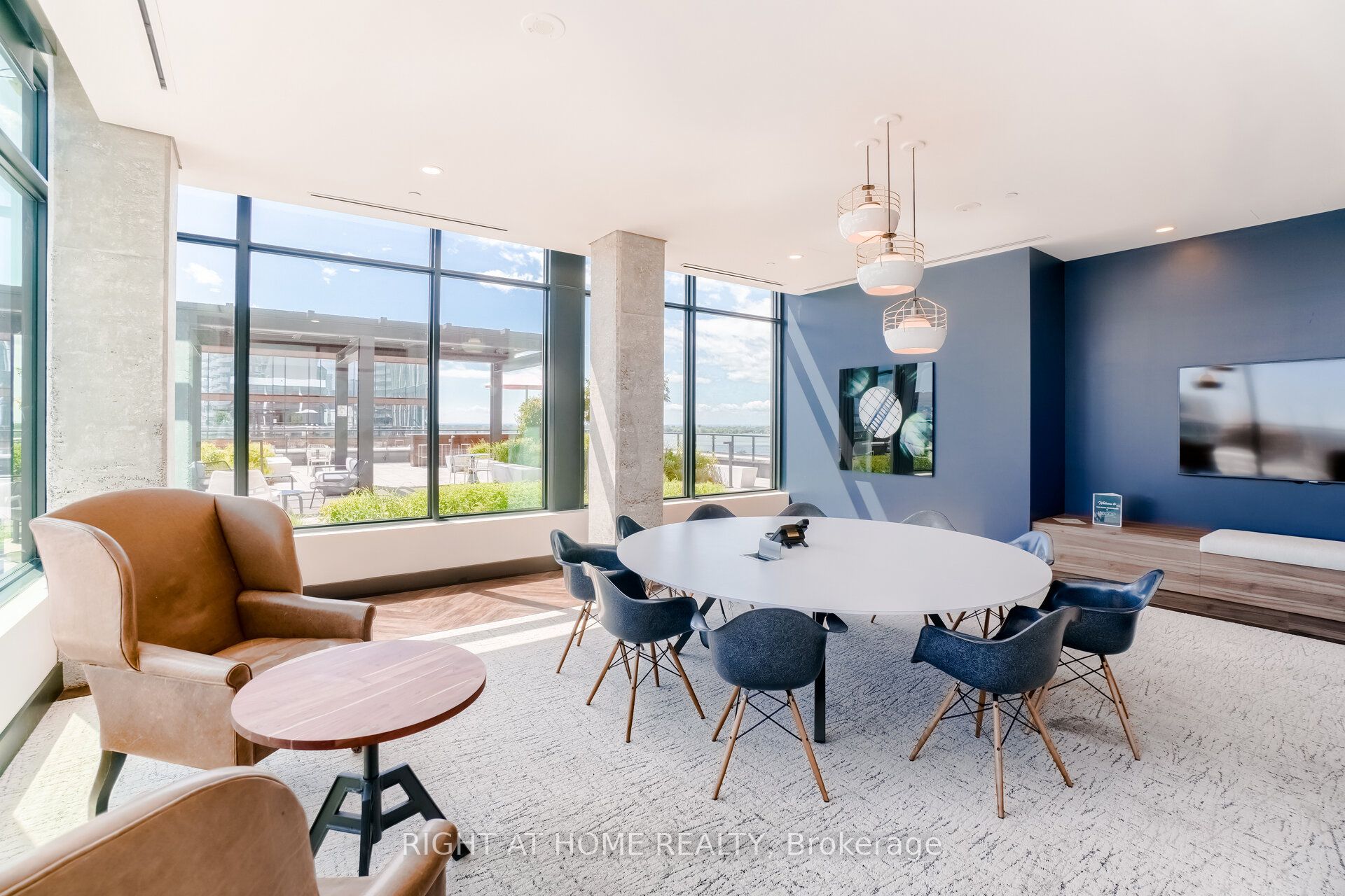 #922 - 130 Queens Quay Property Photo 34