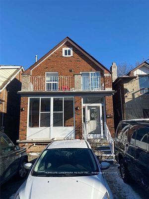 169 Westmount Avenue Upper Property Photo 1