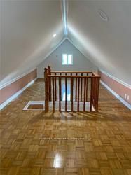 169 Westmount Avenue Upper Property Photo 7