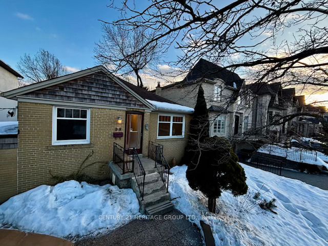 39 Reiner Road Property Photo 1