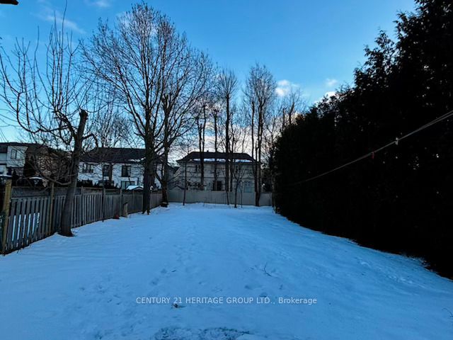 39 Reiner Road Property Photo 18