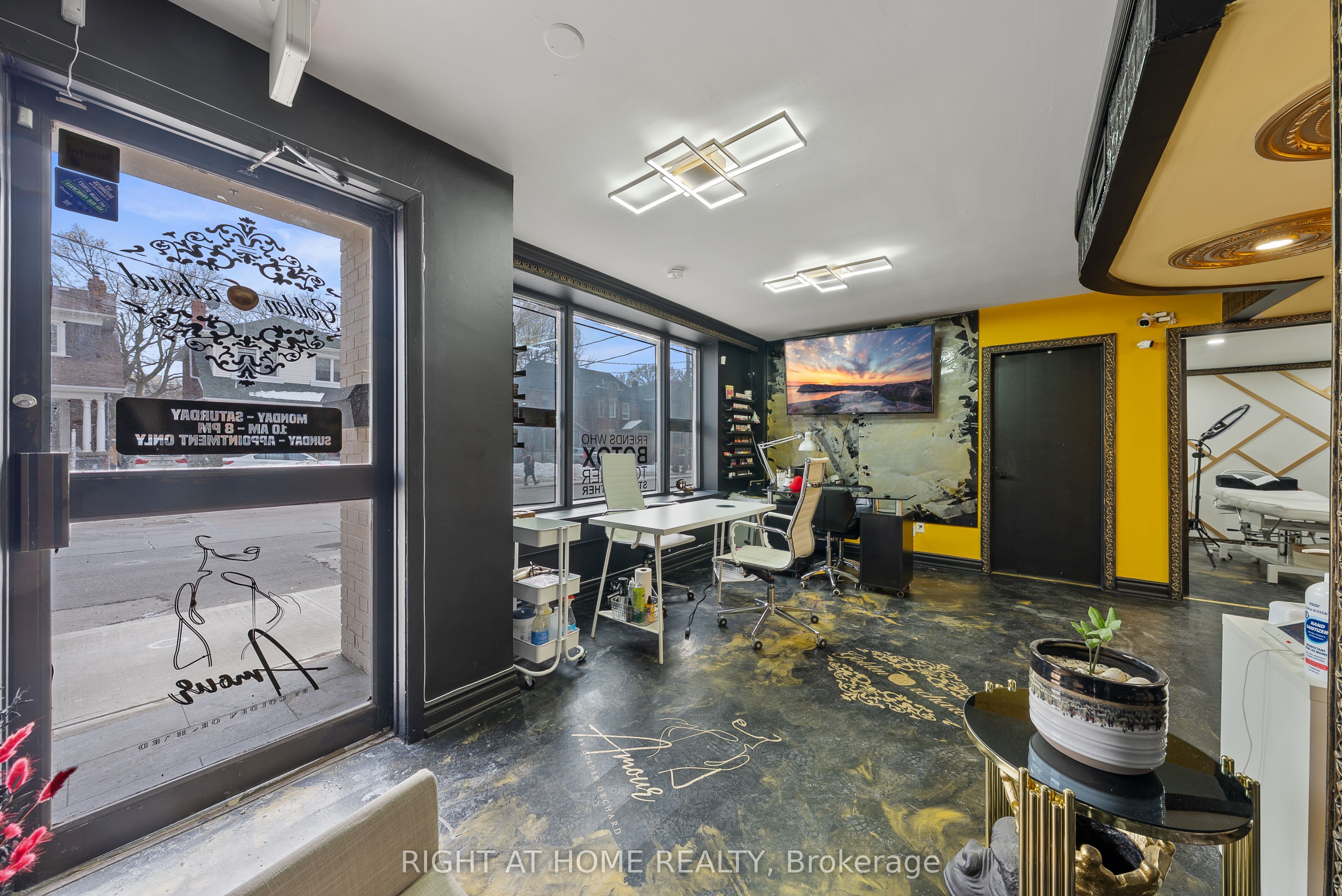 34 Berwick Avenue Property Photo 9