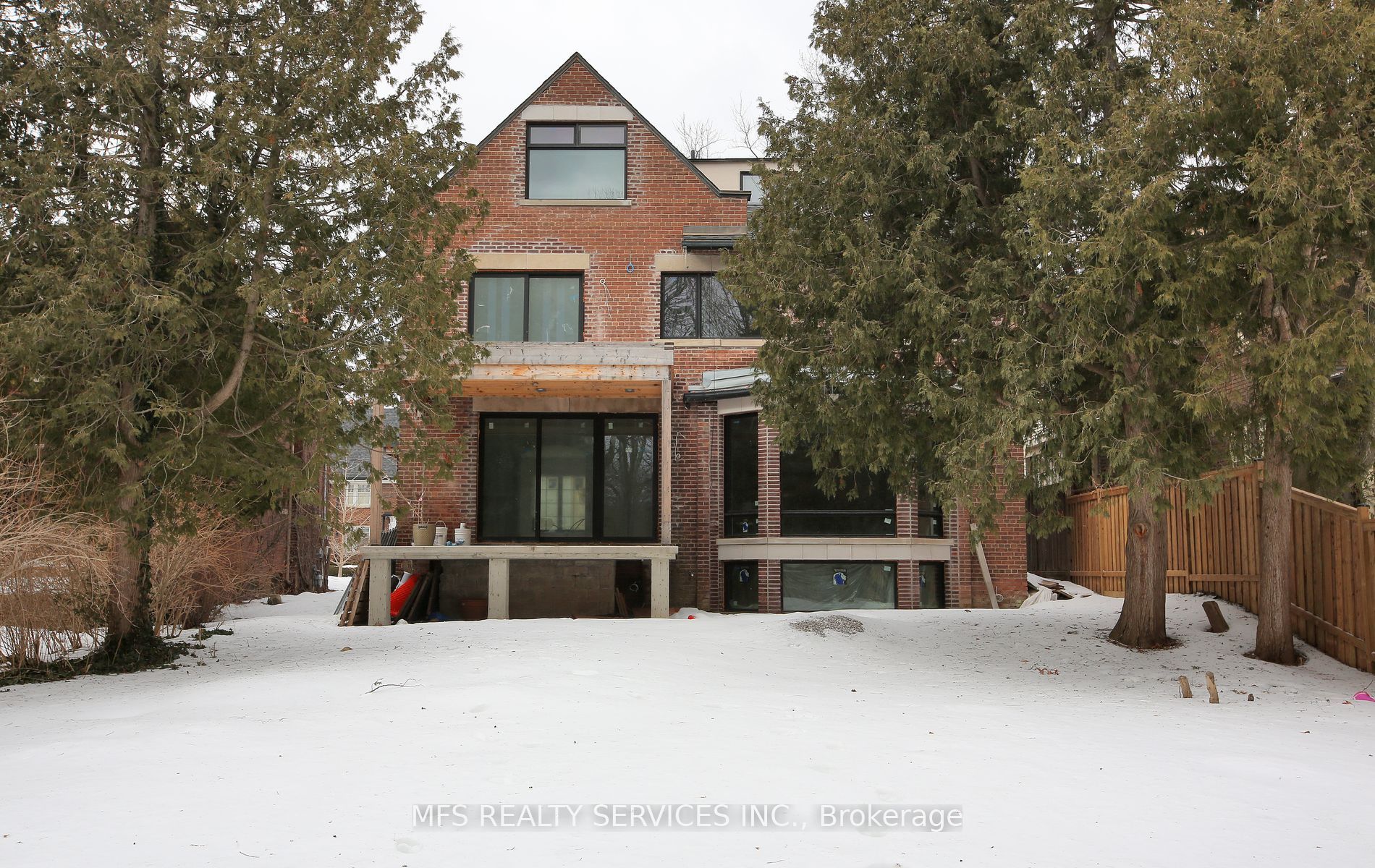 203 Glencairn Avenue Property Photo 3