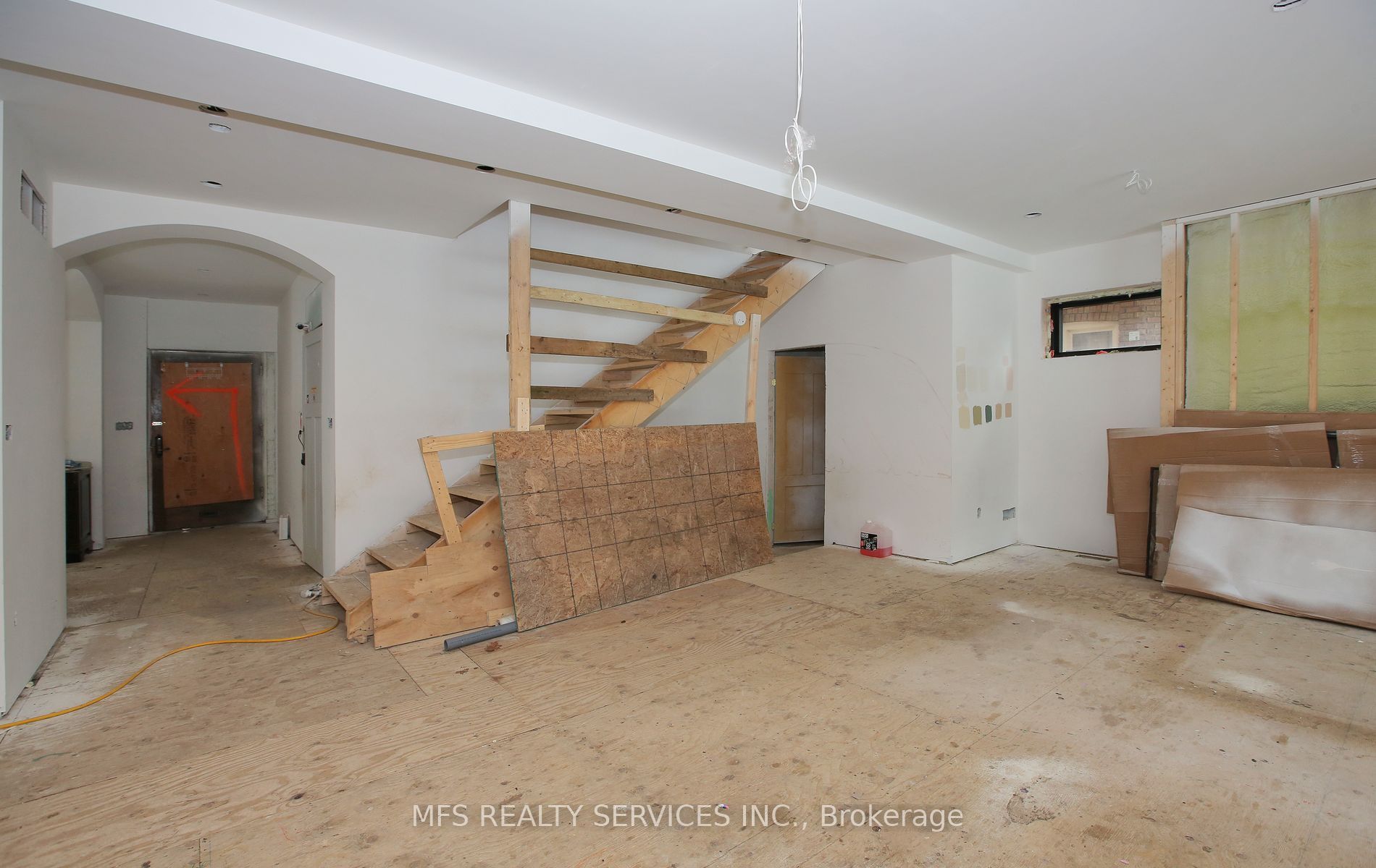 203 Glencairn Avenue Property Photo 11