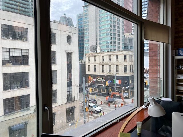 #400 - 76 Richmond Street Property Photo 3