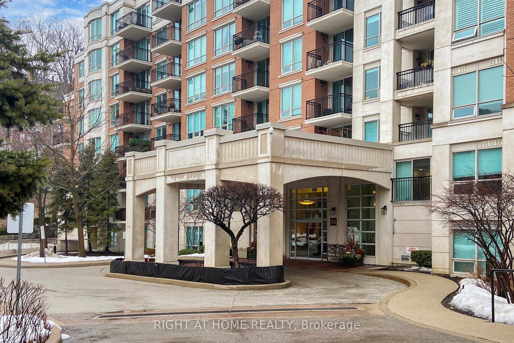 #206 - 38 William Carson Crescent Property Photo 2