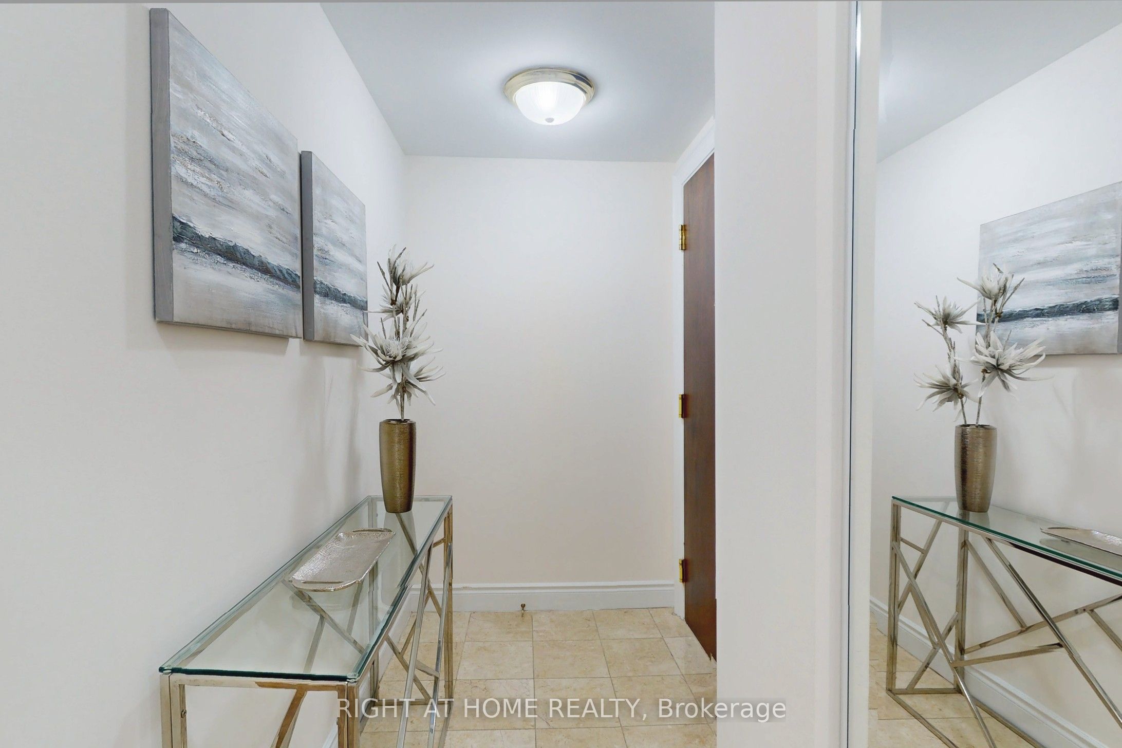 #206 - 38 William Carson Crescent Property Photo 9