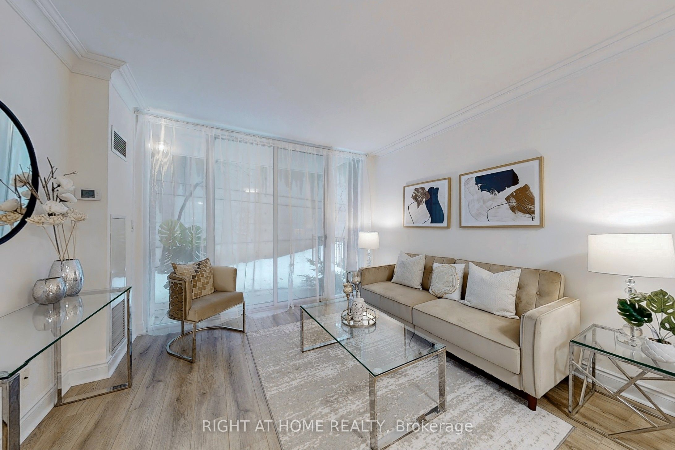 #206 - 38 William Carson Crescent Property Photo 14