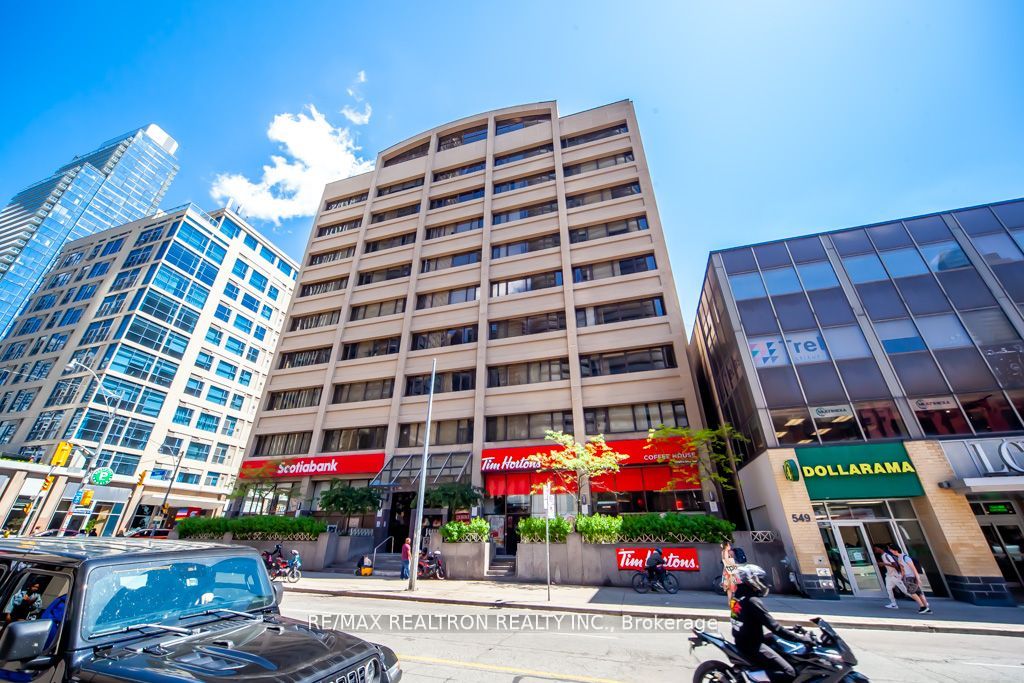 555 Yonge Street #309 Property Photo 4