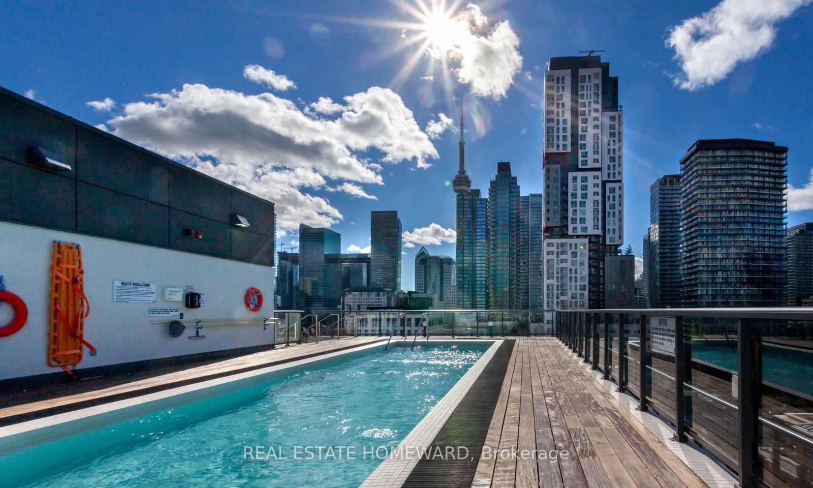 #409 - 15 Beverley Street Property Photo 27